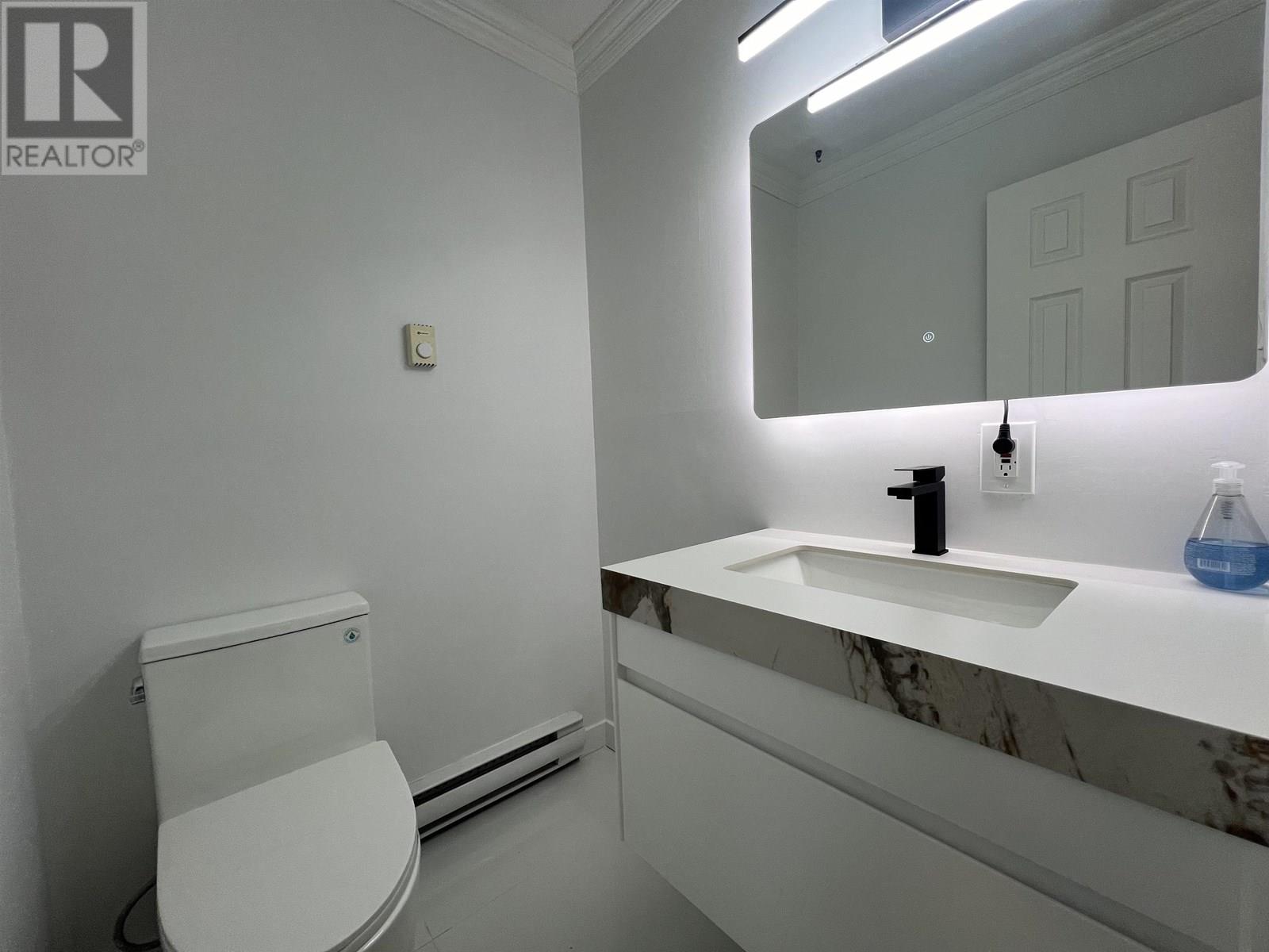 Property at 1018 ROCHESTER AVENUE image 4