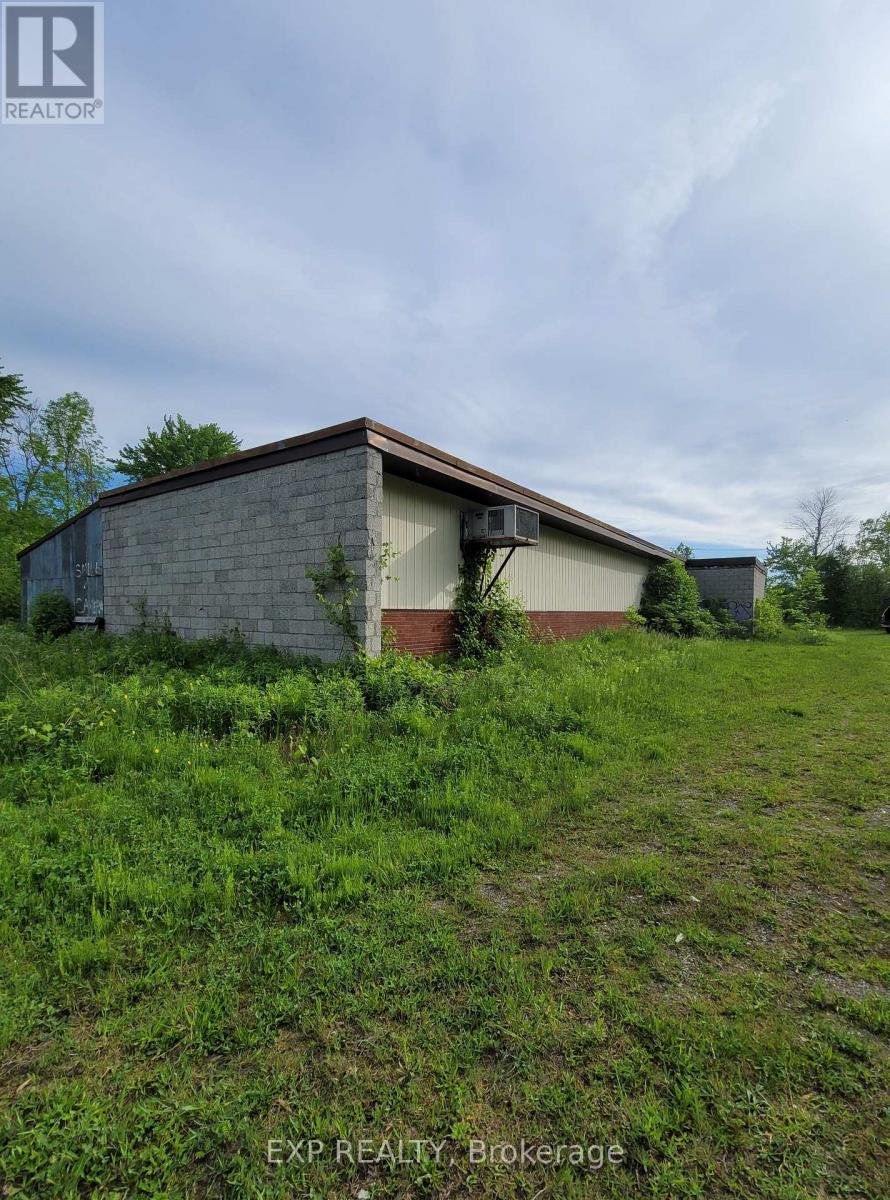 4122 County Road 44 Road, Edwardsburgh/cardinal, Ontario  K0E 1X0 - Photo 3 - X12308627