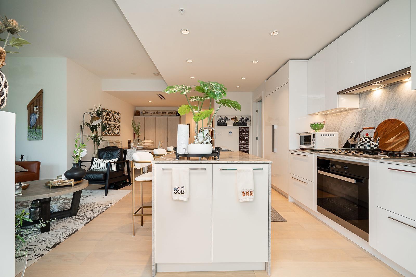 Listing Picture 14 of 34 : 602 1501 FOSTER STREET, White Rock - 魯藝地產 Yvonne Lu Group - MLS Medallion Club Member