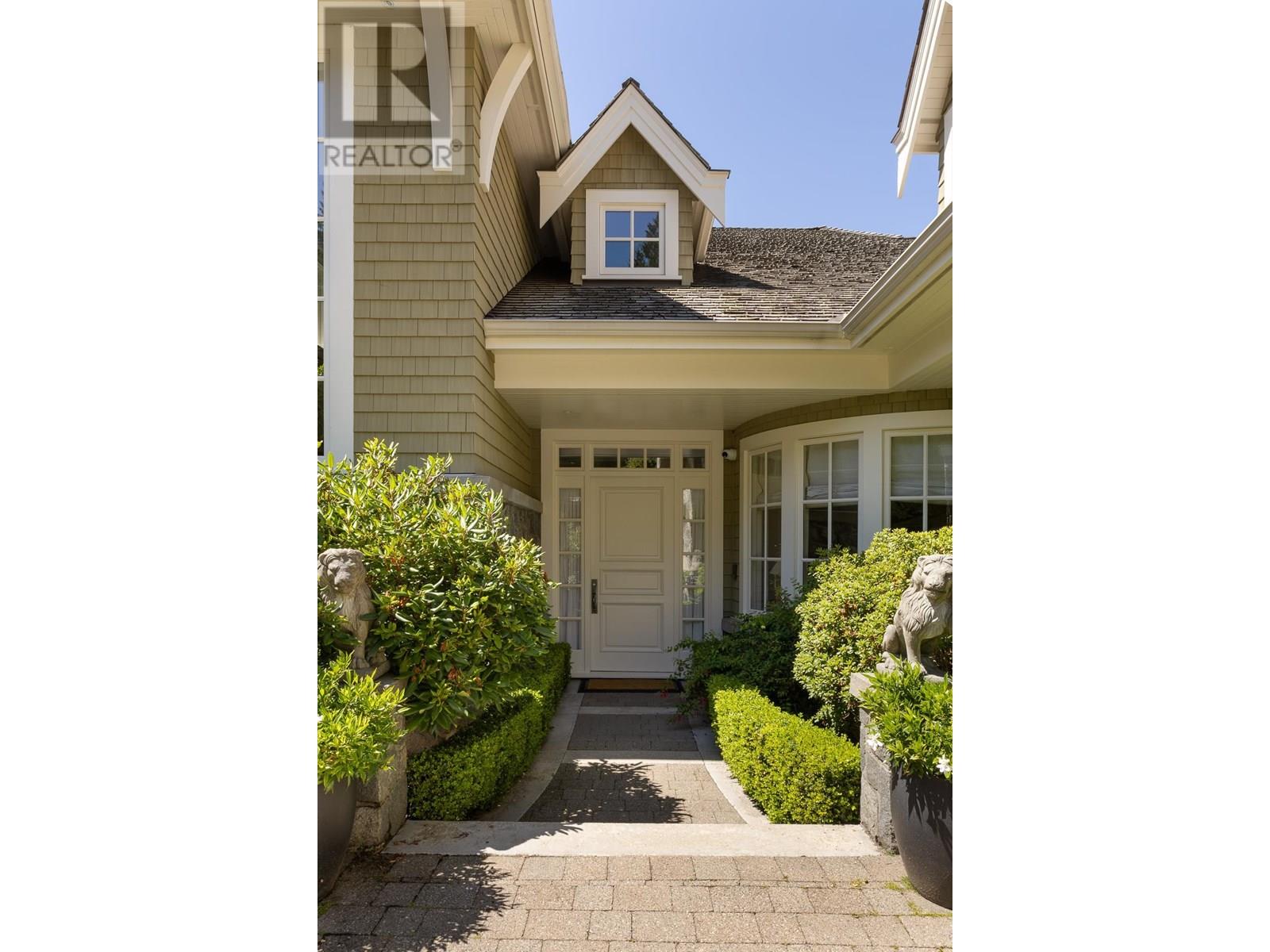 Property at 6154 GLENEAGLES DRIVE image 3