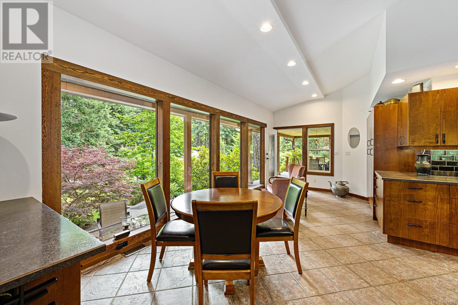 1872 Waveland Rd, Courtenay, British Columbia  V9N 8H8 - Photo 18 - 1002352