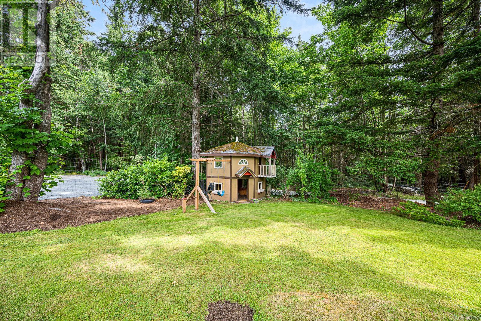 1872 Waveland Rd, Courtenay, British Columbia  V9N 8H8 - Photo 36 - 1002352