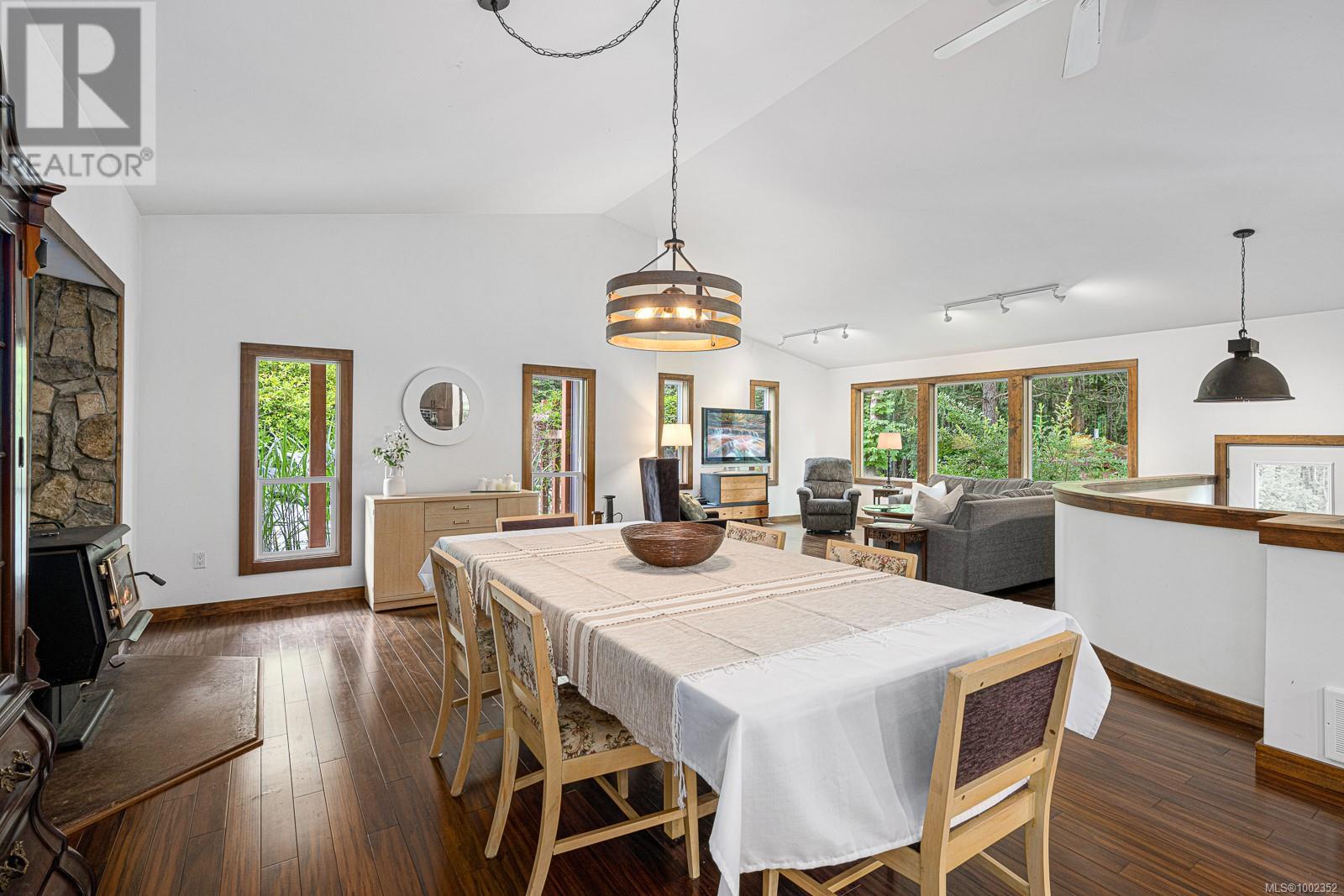 1872 Waveland Rd, Courtenay, British Columbia  V9N 8H8 - Photo 17 - 1002352