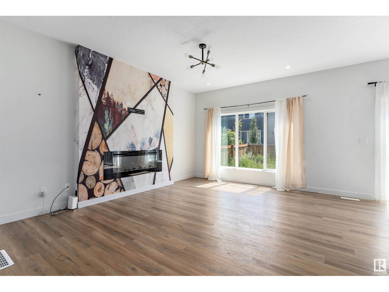 5747 Kootook Wy Sw, Edmonton, Alberta  T6W 4A5 - Photo 4 - E4447185