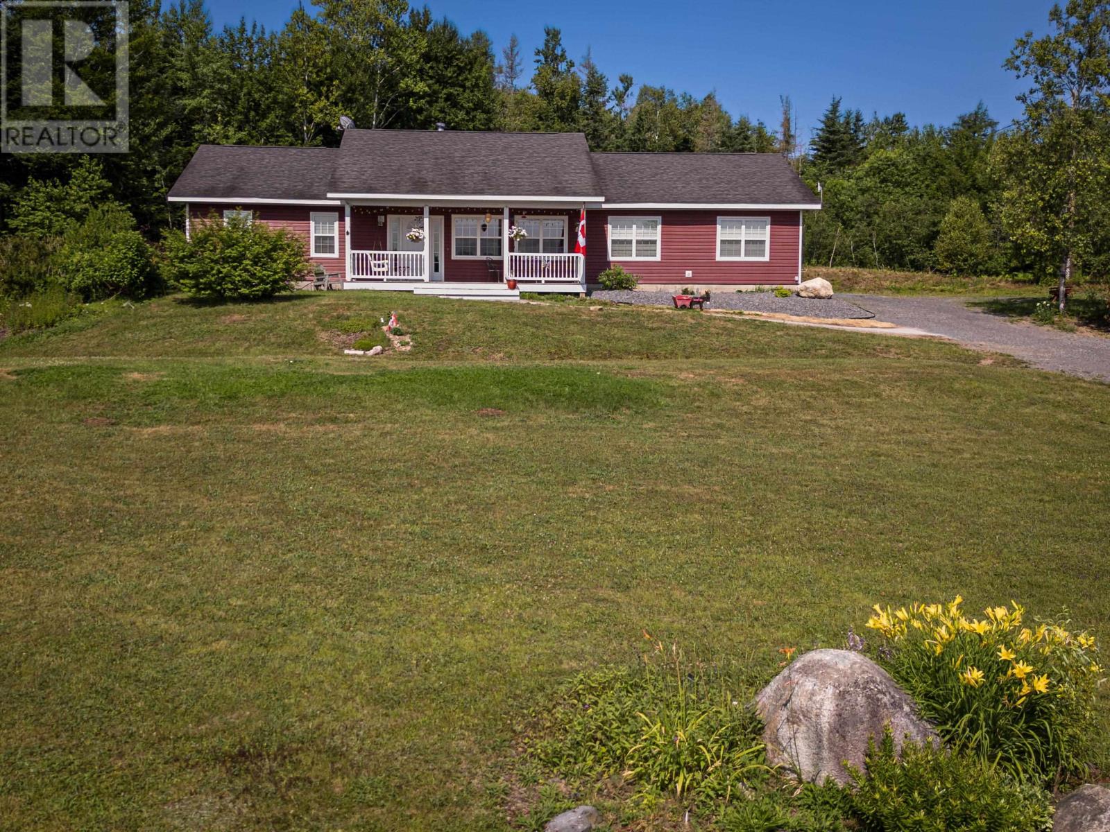 1339 Stewiacke Road, Lansdowne Station, Nova Scotia  B0K 2A0 - Photo 2 - 202513877