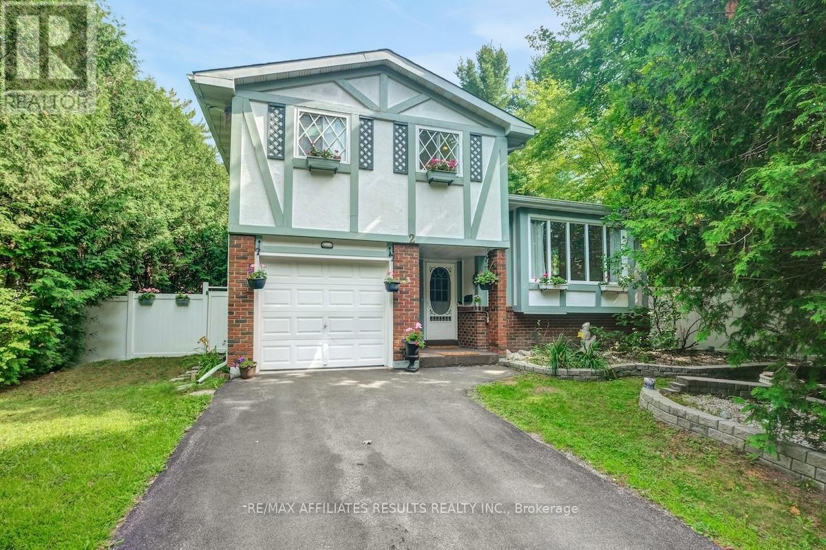 Property at 2 WEDGEWOOD CRESCENT image 1