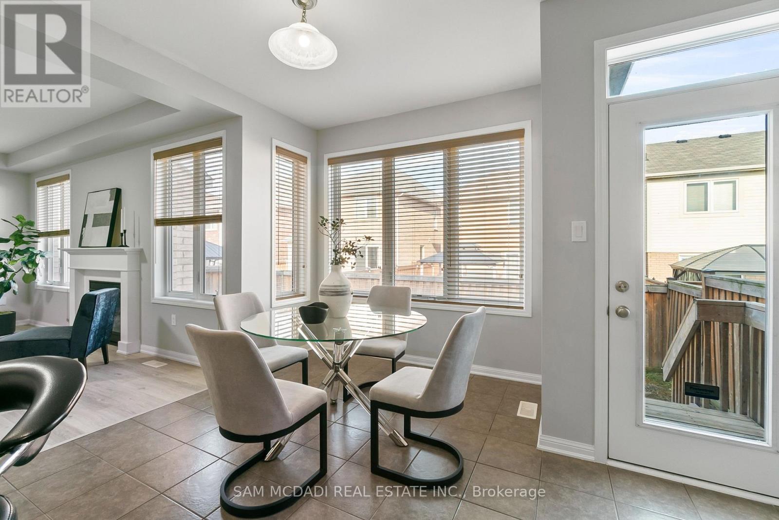 73 Miracle Trail, Brampton (Northwest Brampton), Ontario  L7A 0Y8 - Photo 16 - W12308641