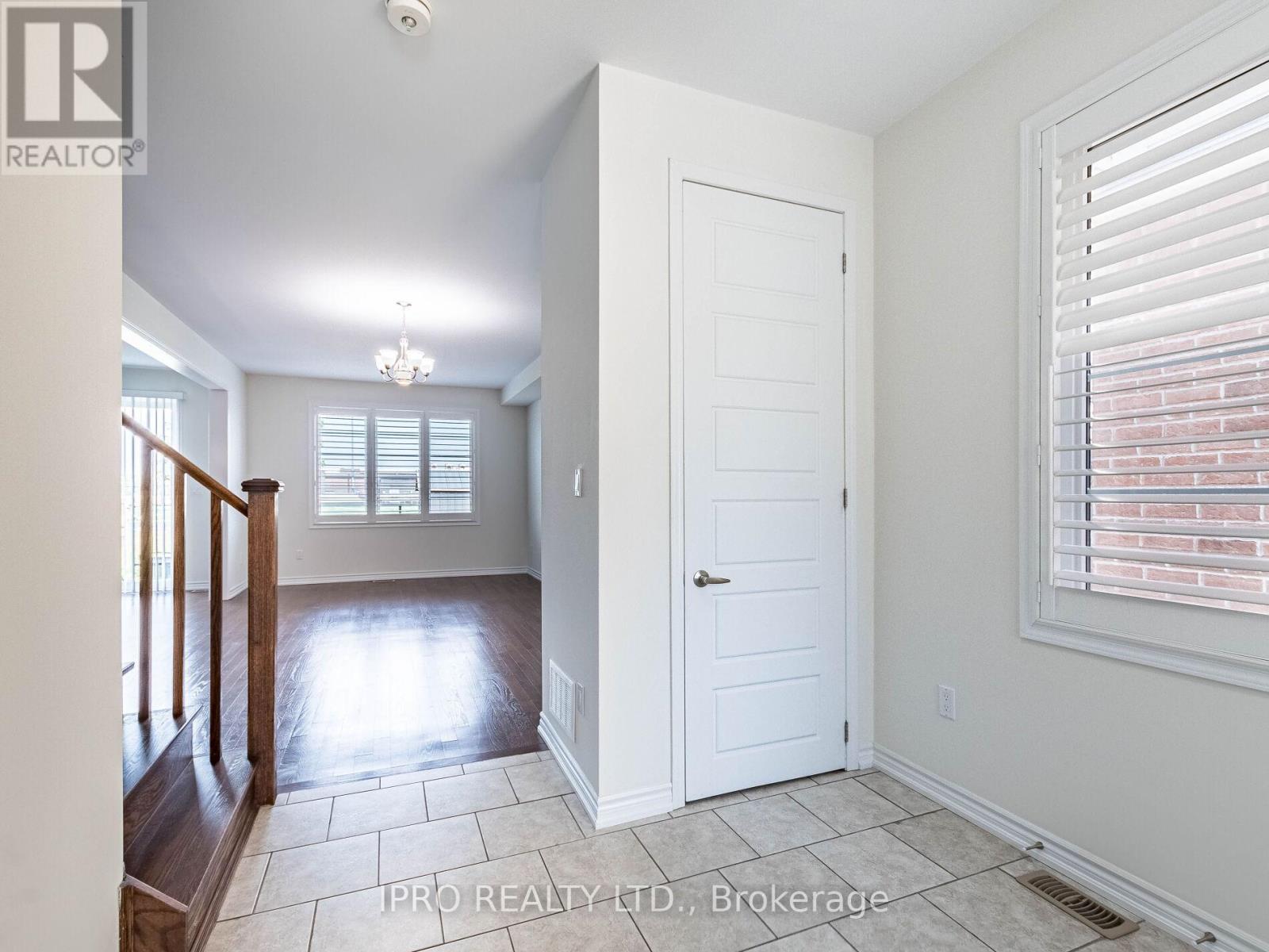 Property at 67 LOCKER PLACE image 4