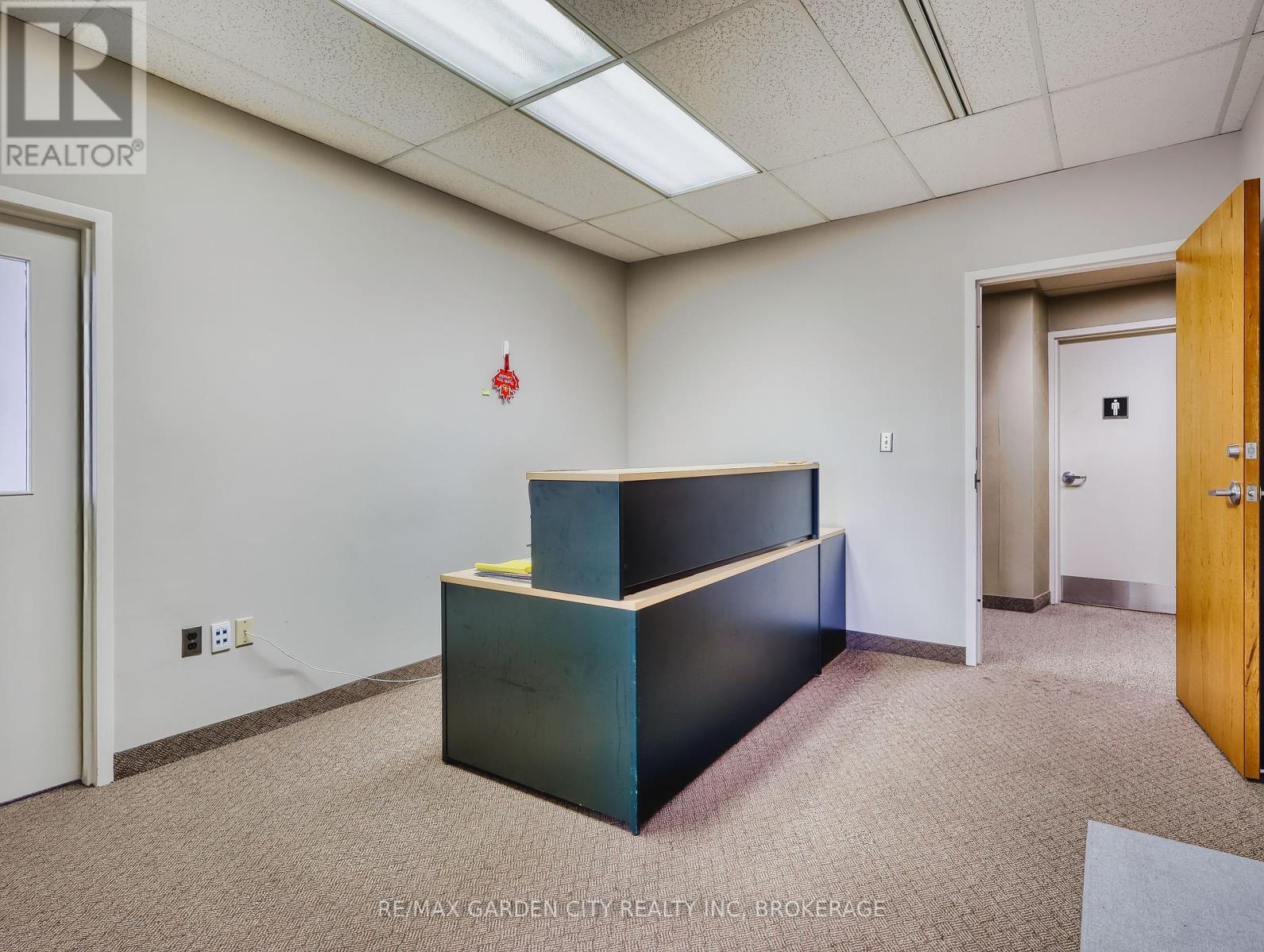 504 - 43 Church Street, St. Catharines, Ontario  L2R 7E1 - Photo 4 - X12308689