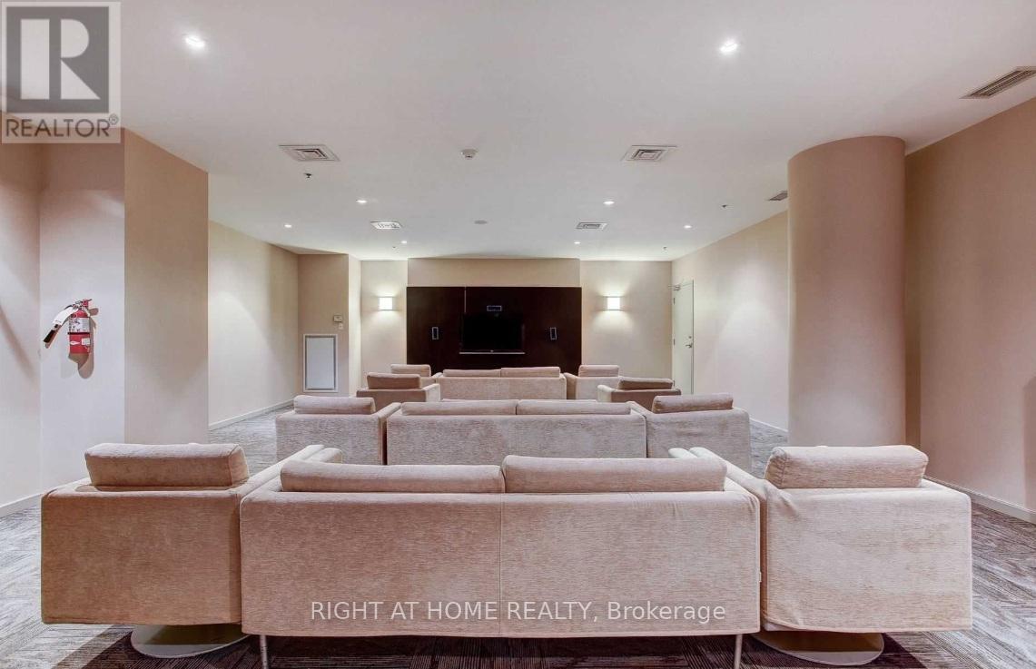 2205 - 219 Fort York Boulevard, Toronto, Ontario  M5V 1B1 - Photo 33 - C12308702