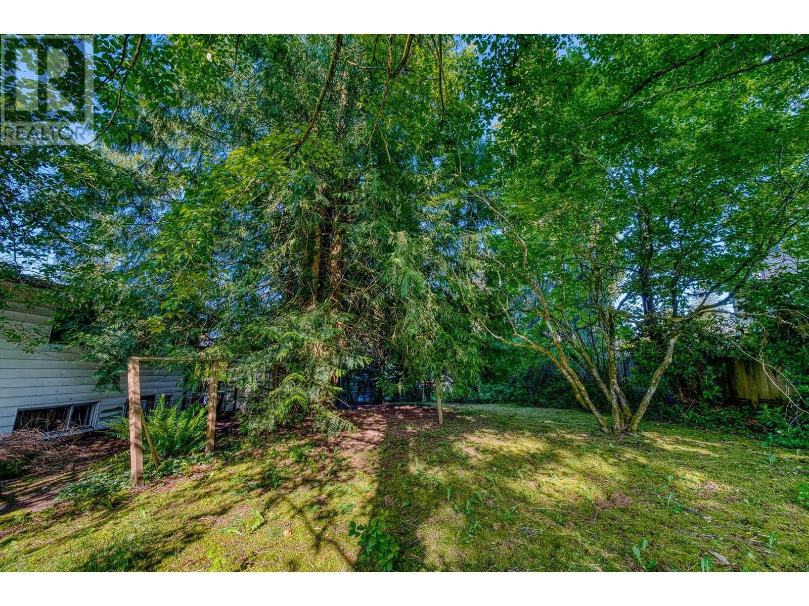 1124 Luxton Square, Coquitlam, British Columbia  V3J 5E1 - Photo 22 - R3030956