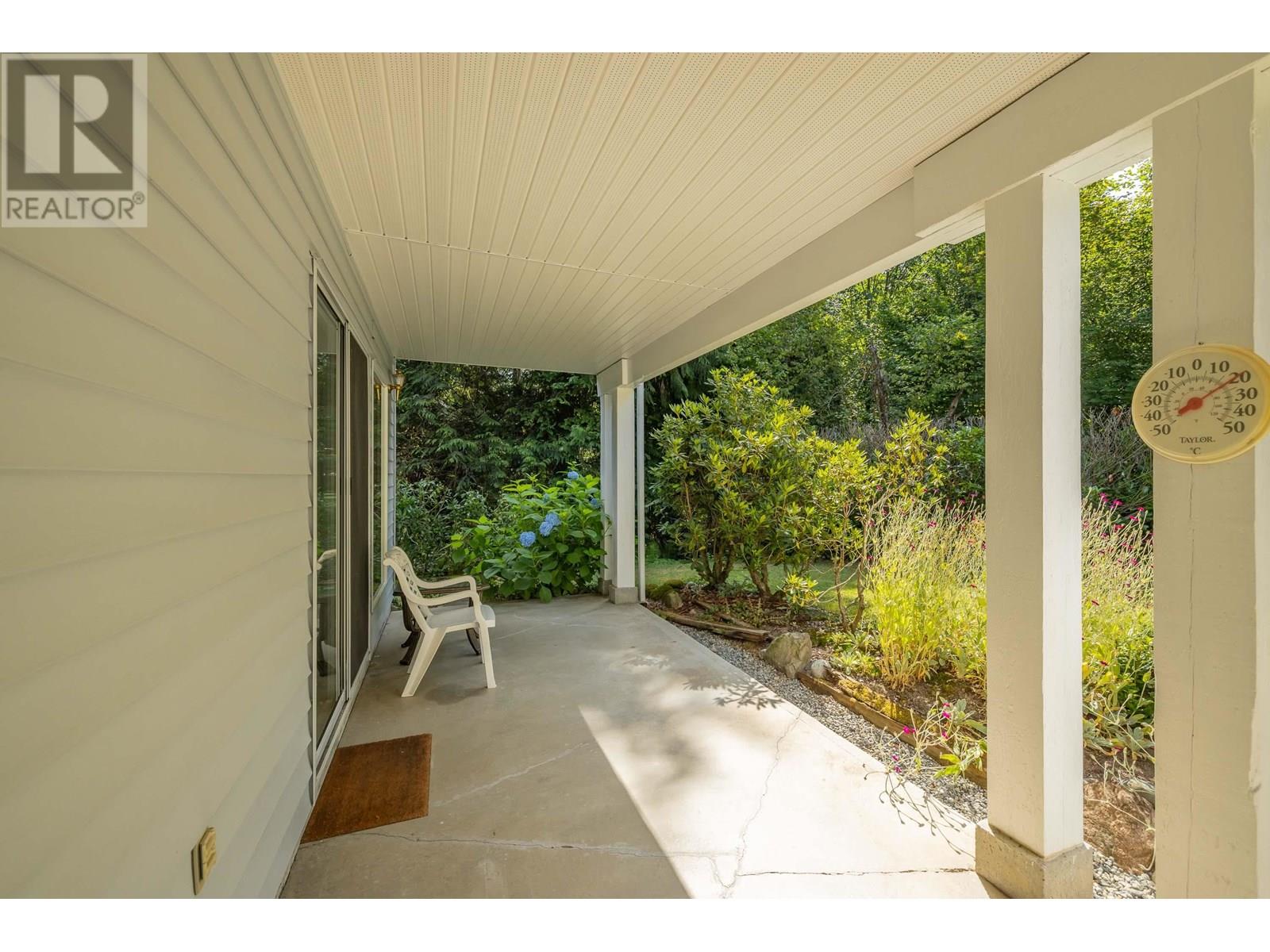 Property at 26307 GRANT AVENUE image 3