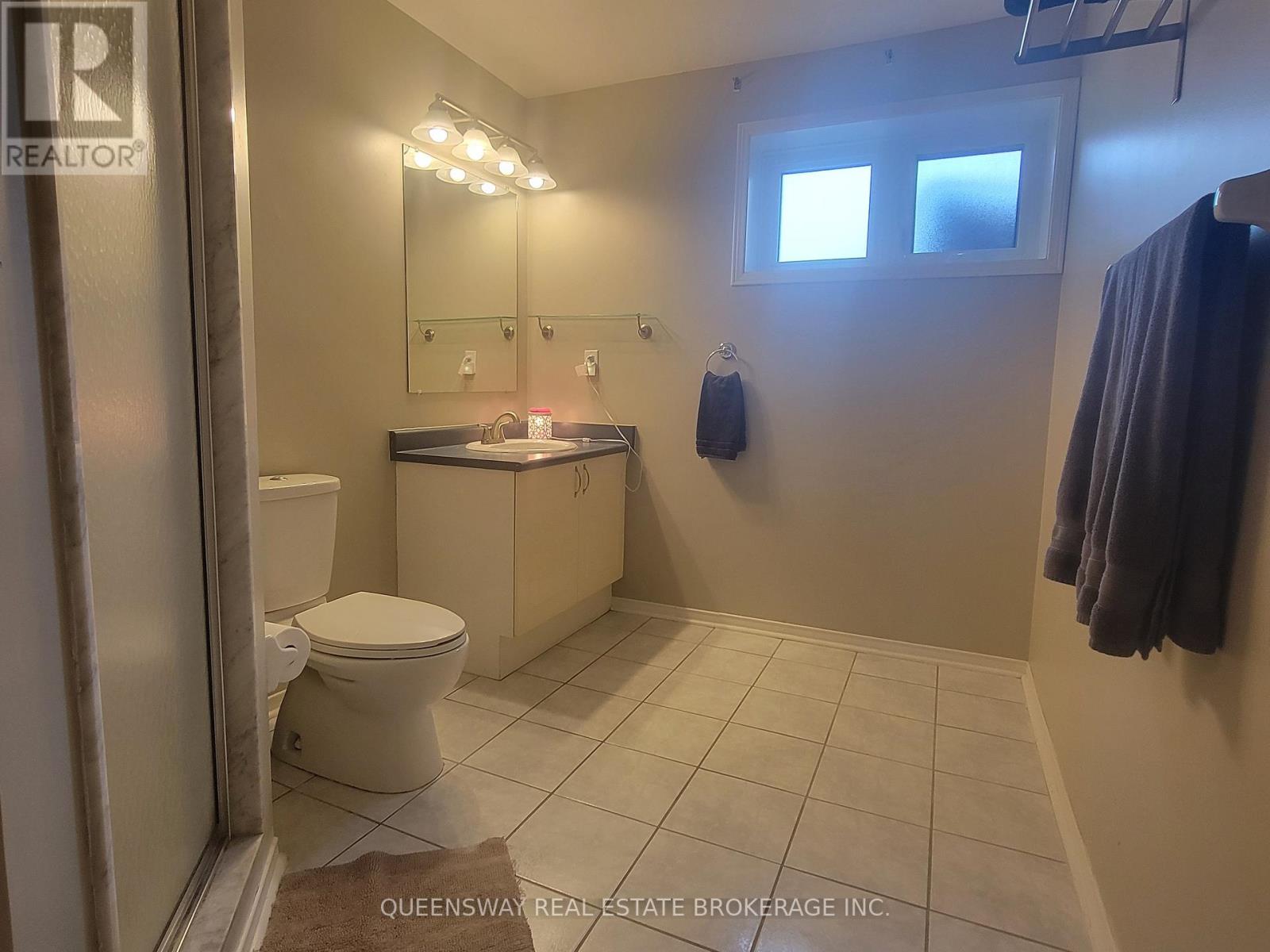 50 Acorn Crescent, Wasaga Beach, Ontario  L9Z 1L6 - Photo 15 - S12308654