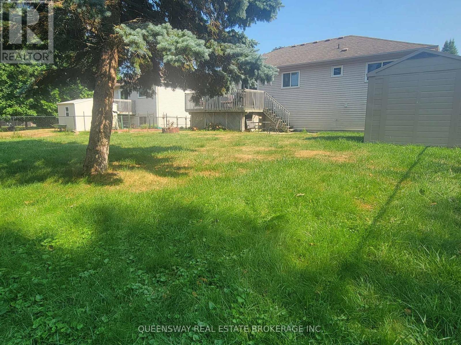 50 Acorn Crescent, Wasaga Beach, Ontario  L9Z 1L6 - Photo 17 - S12308654