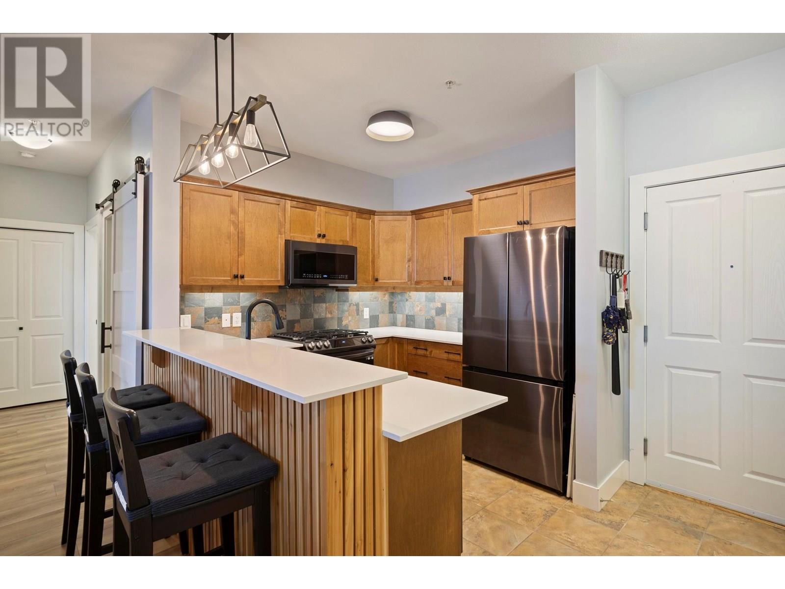 2532 Shoreline Drive Unit# 102 Lake Country Photo 12