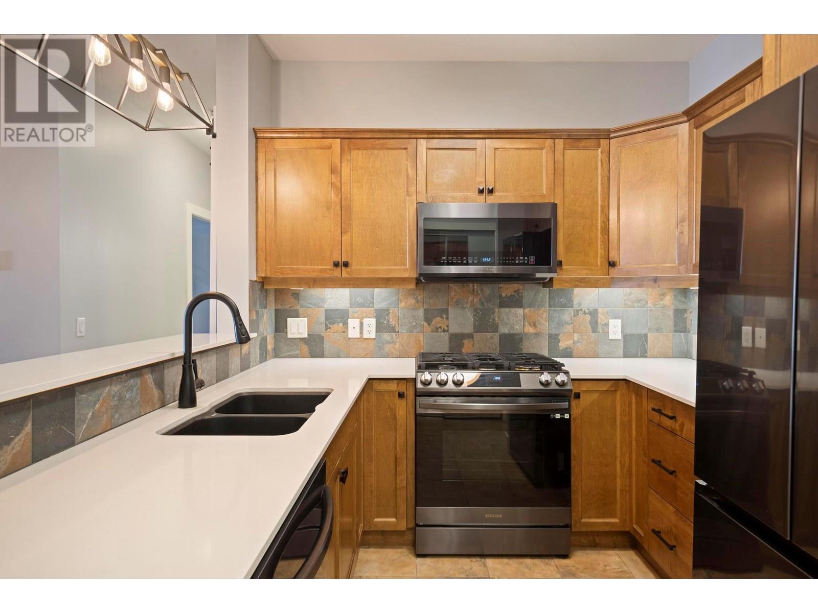 2532 Shoreline Drive Unit# 102 Lake Country Photo 13