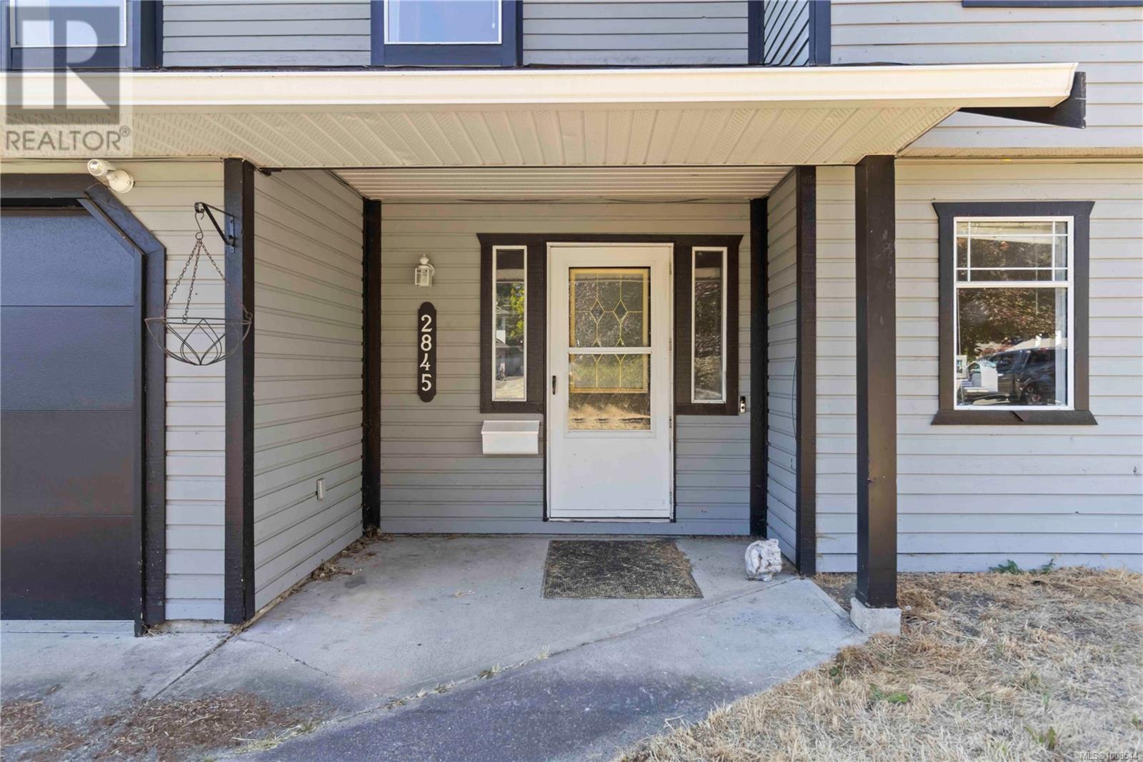 Property at 2845 Pickford Rd image 5
