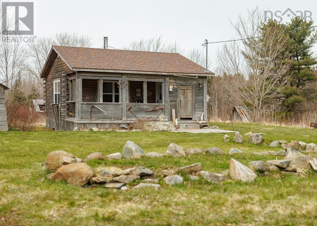 187 Bloomfield Road, Barton, Nova Scotia  B0W 1H0 - Photo 5 - 202508000