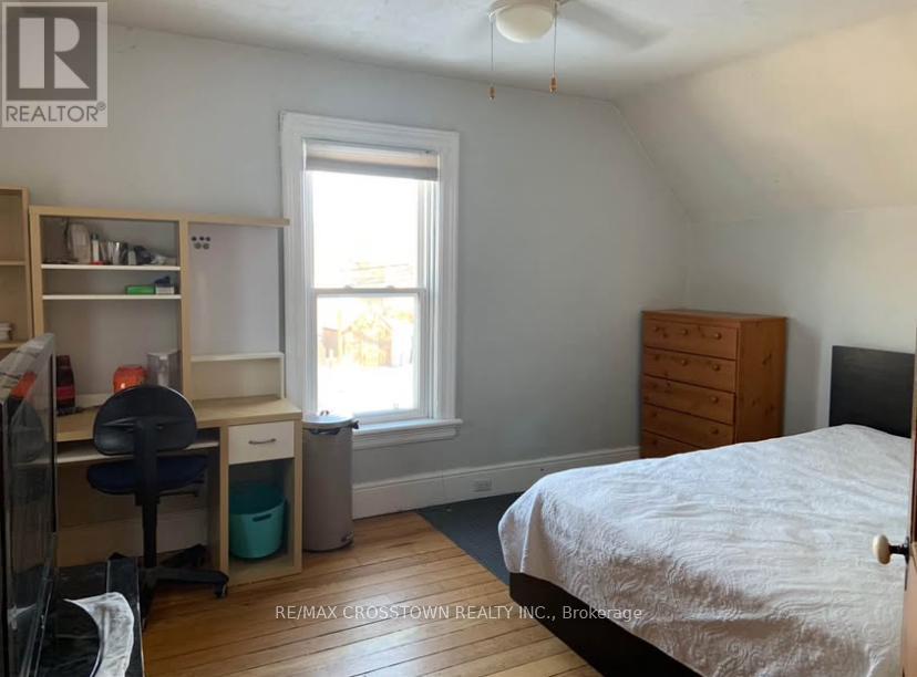 49 Park Street, Barrie (Queen's Park), Ontario  L4N 1H7 - Photo 28 - S12254032