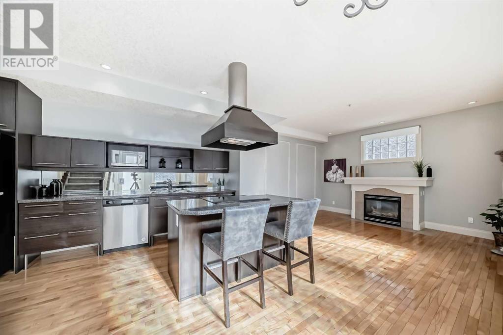 Property at 1313 7 Street SW image 2
