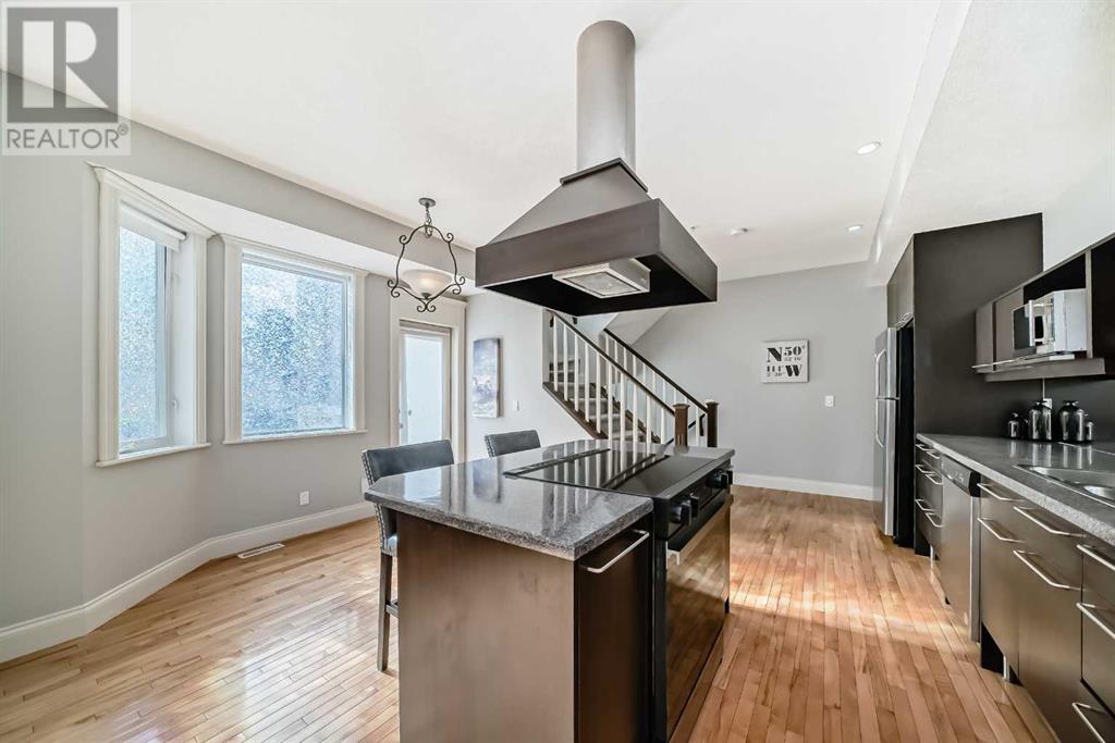 Property at 1313 7 Street SW image 5