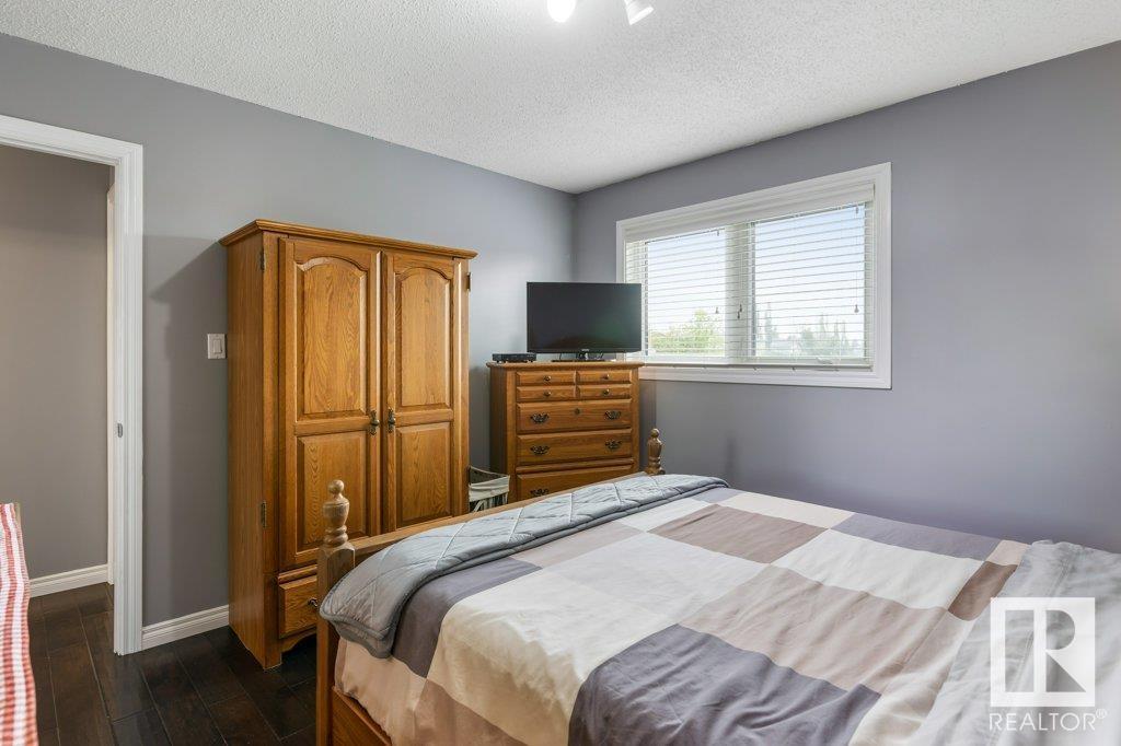 Property at 7312 152C AV NW image 5