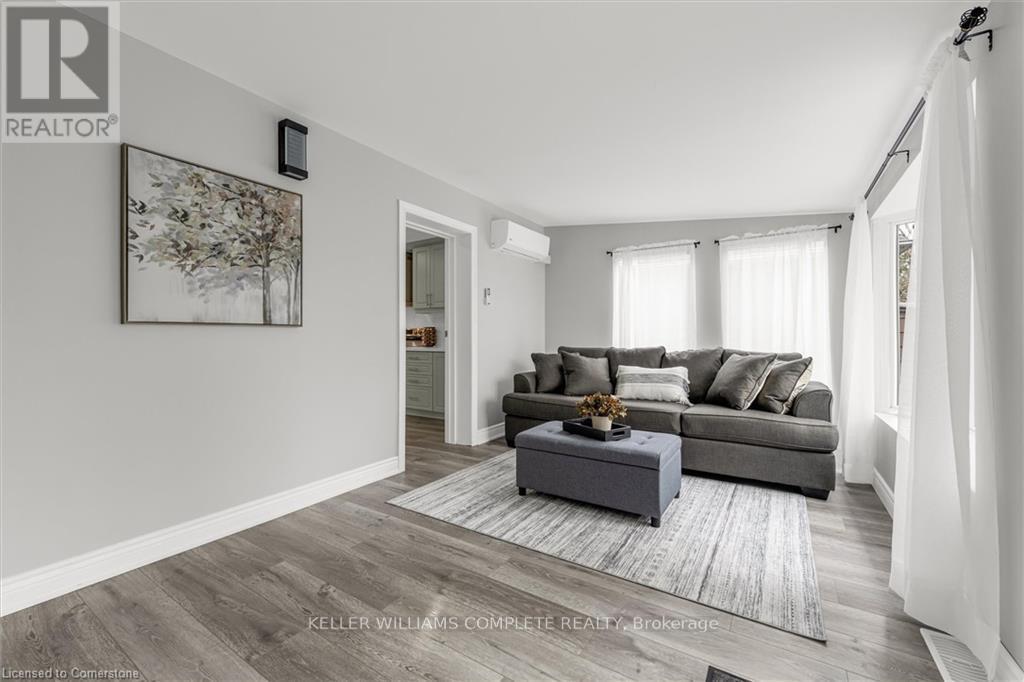 52 East 24th Street, Hamilton (Eastmount), Ontario  L8V 2X7 - Photo 18 - X12308795