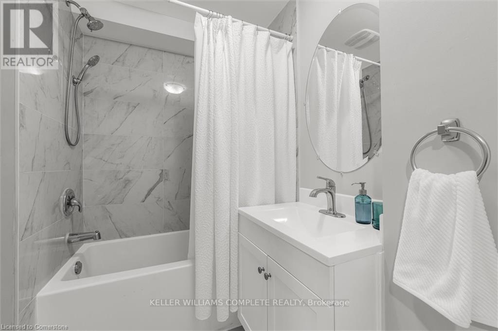 52 East 24th Street, Hamilton (Eastmount), Ontario  L8V 2X7 - Photo 23 - X12308795