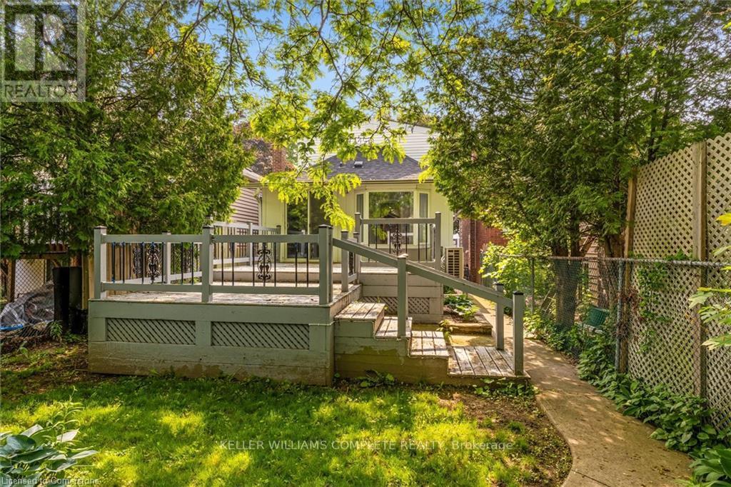 52 East 24th Street, Hamilton (Eastmount), Ontario  L8V 2X7 - Photo 34 - X12308795
