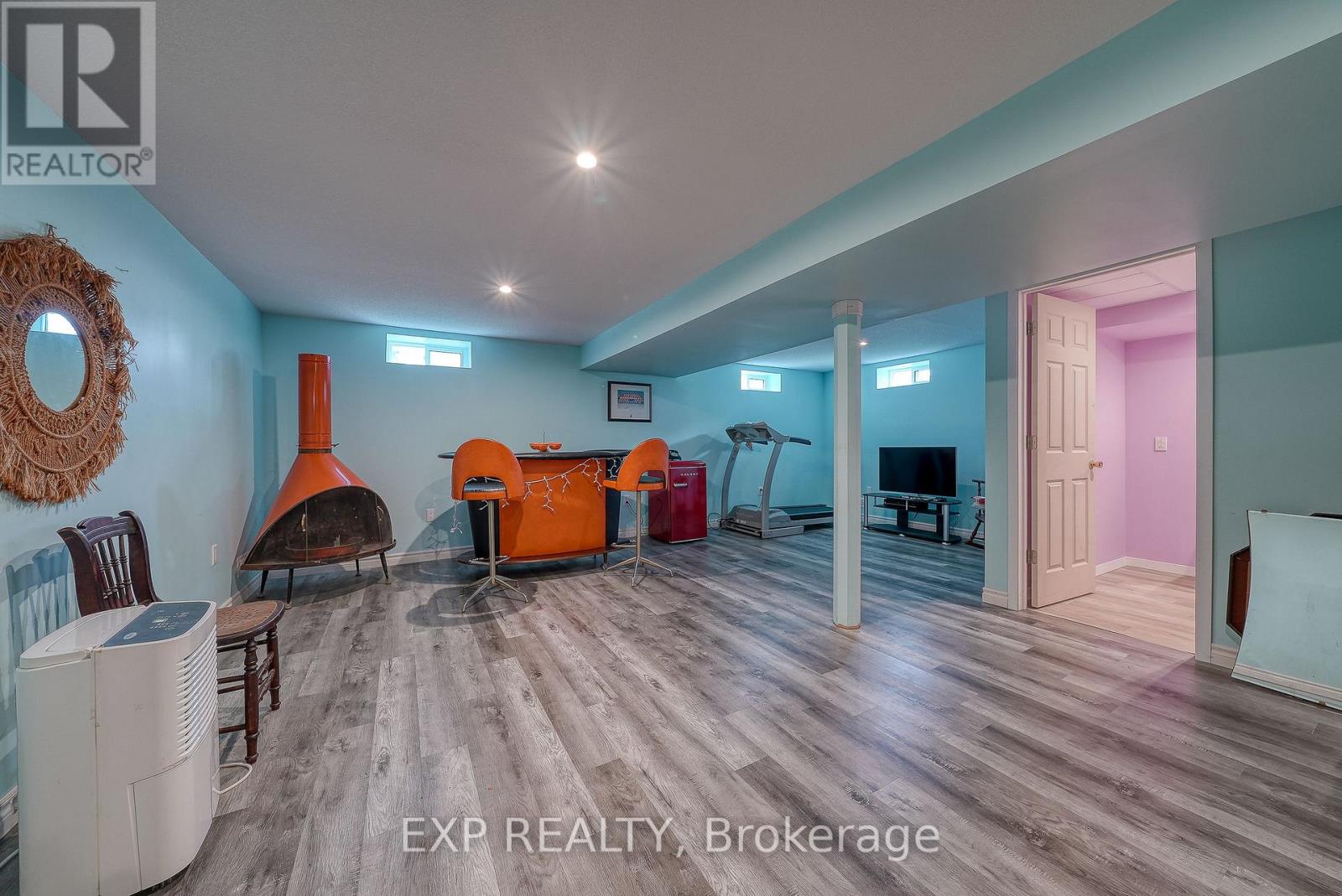 193 Centennial Avenue S, Central Elgin, Ontario  N5R 5B3 - Photo 25 - X12297842