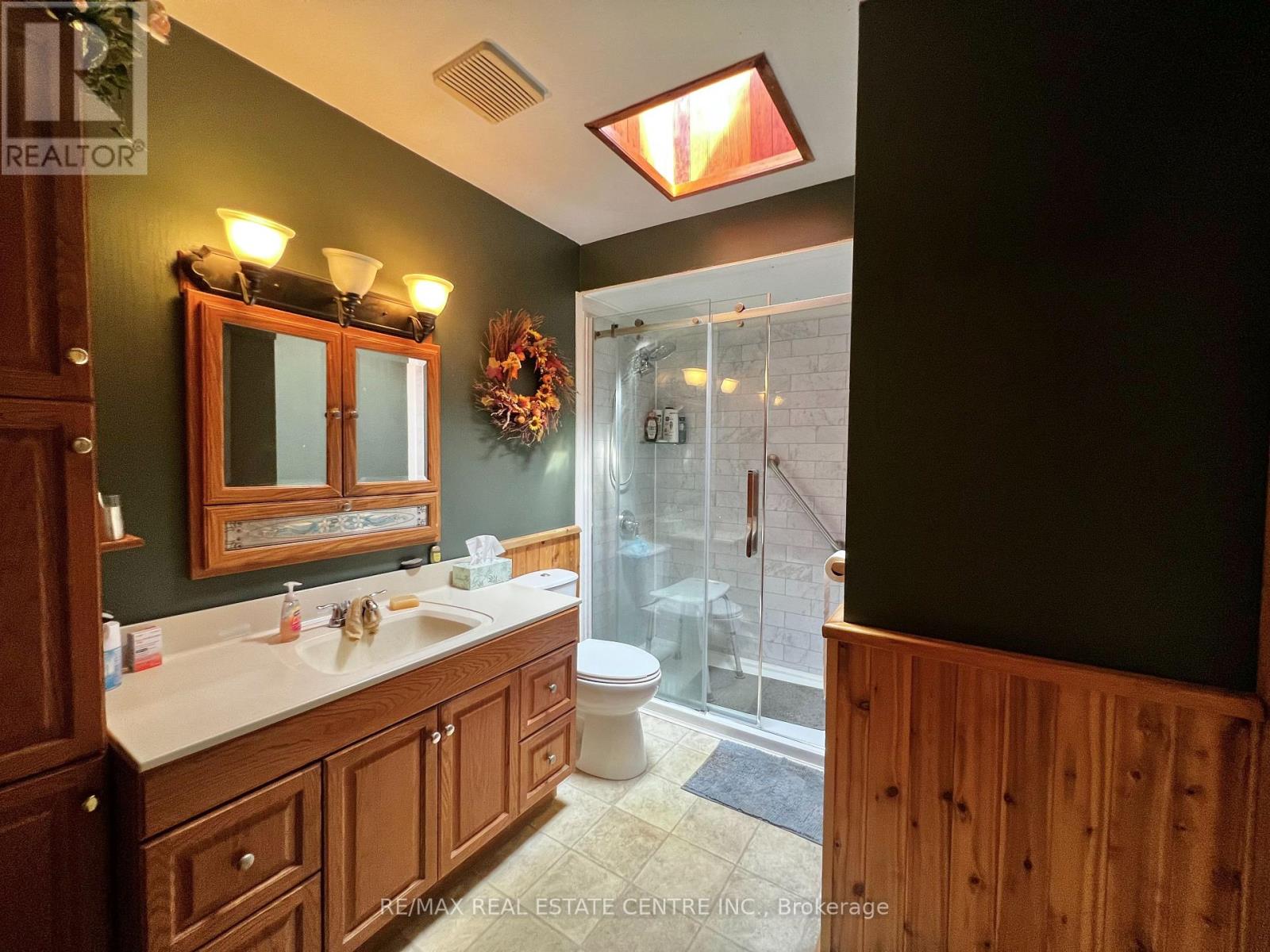 330 Simon Street, Shelburne, Ontario  L9V 2Y5 - Photo 18 - X12286764