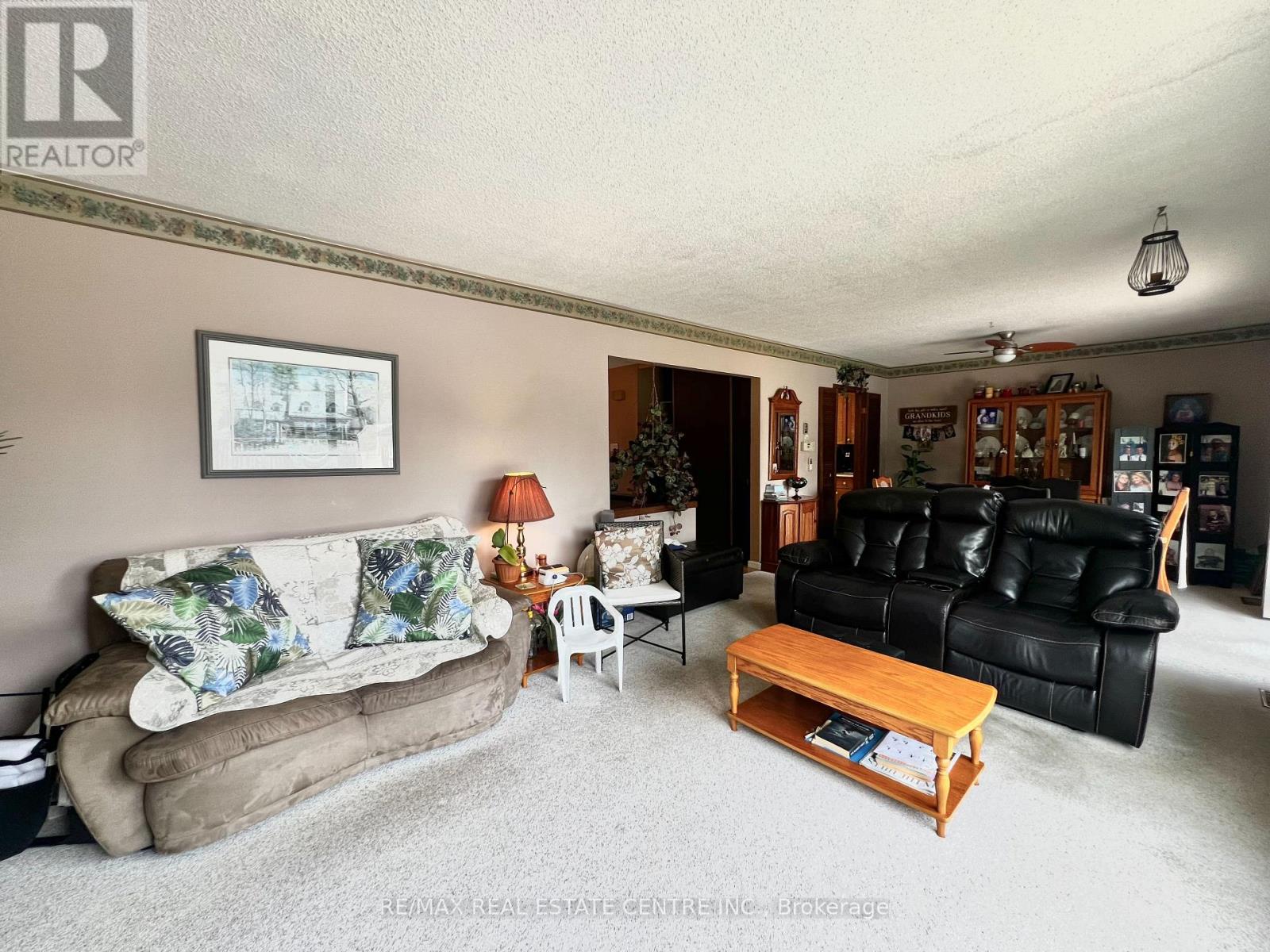 330 Simon Street, Shelburne, Ontario  L9V 2Y5 - Photo 16 - X12286764