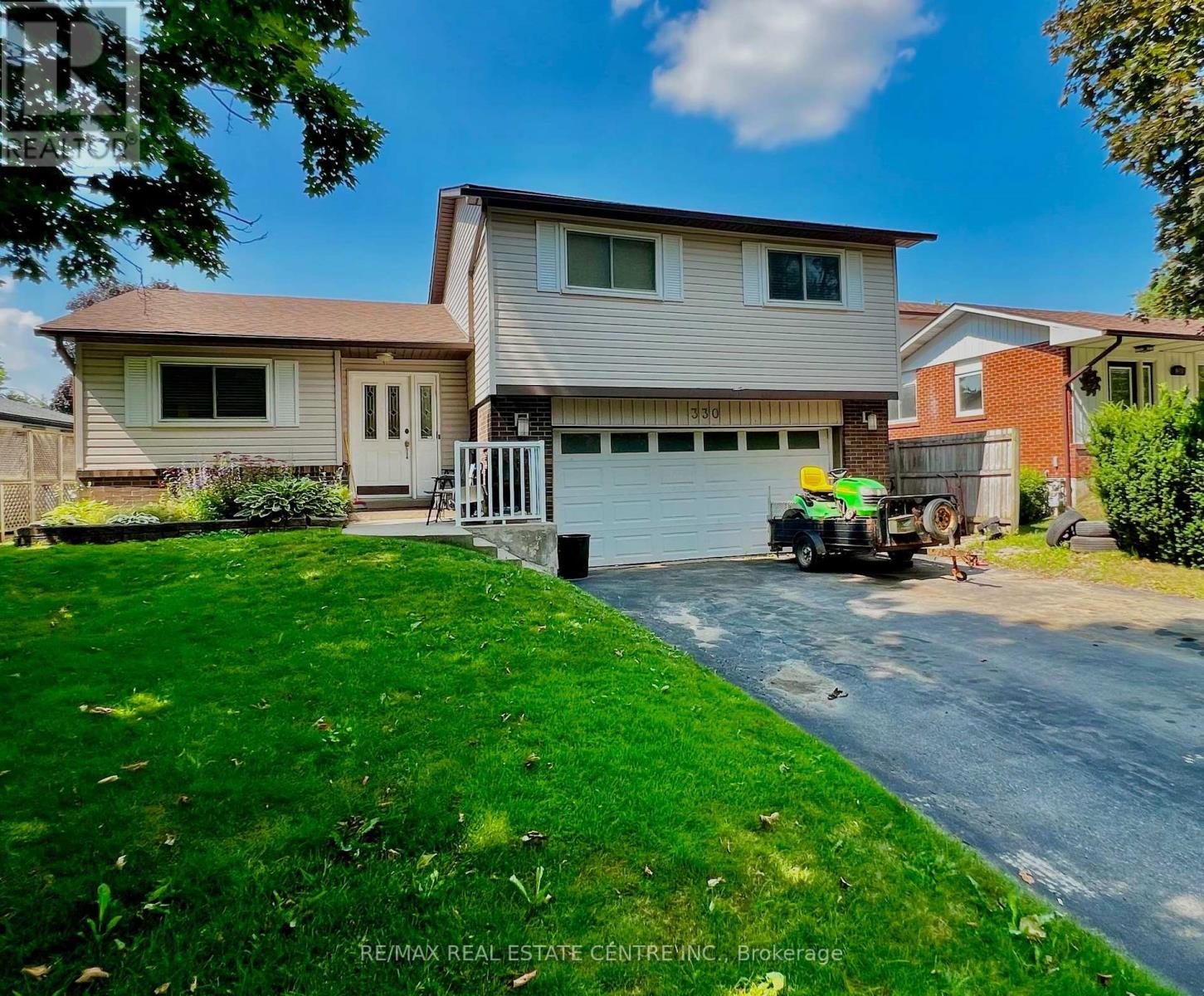 Property at 330 SIMON STREET image 2