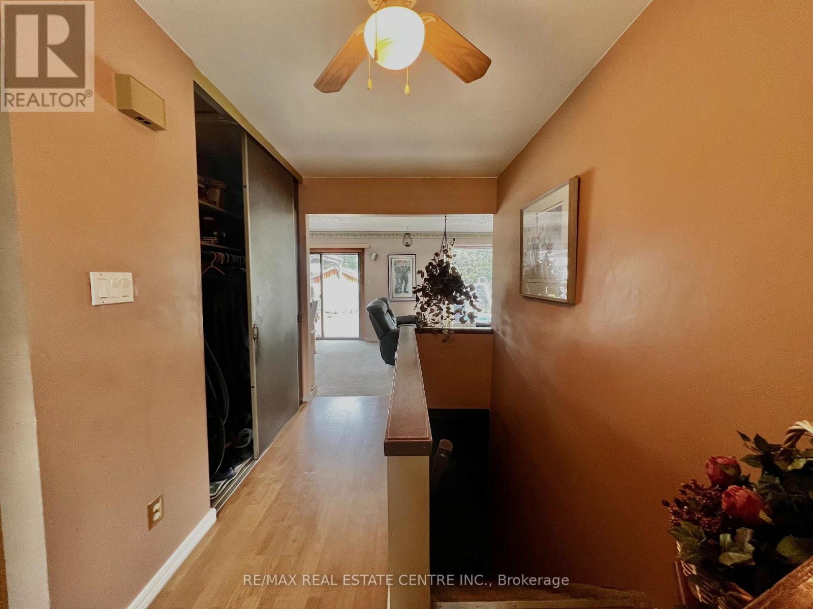330 Simon Street, Shelburne, Ontario  L9V 2Y5 - Photo 7 - X12286764