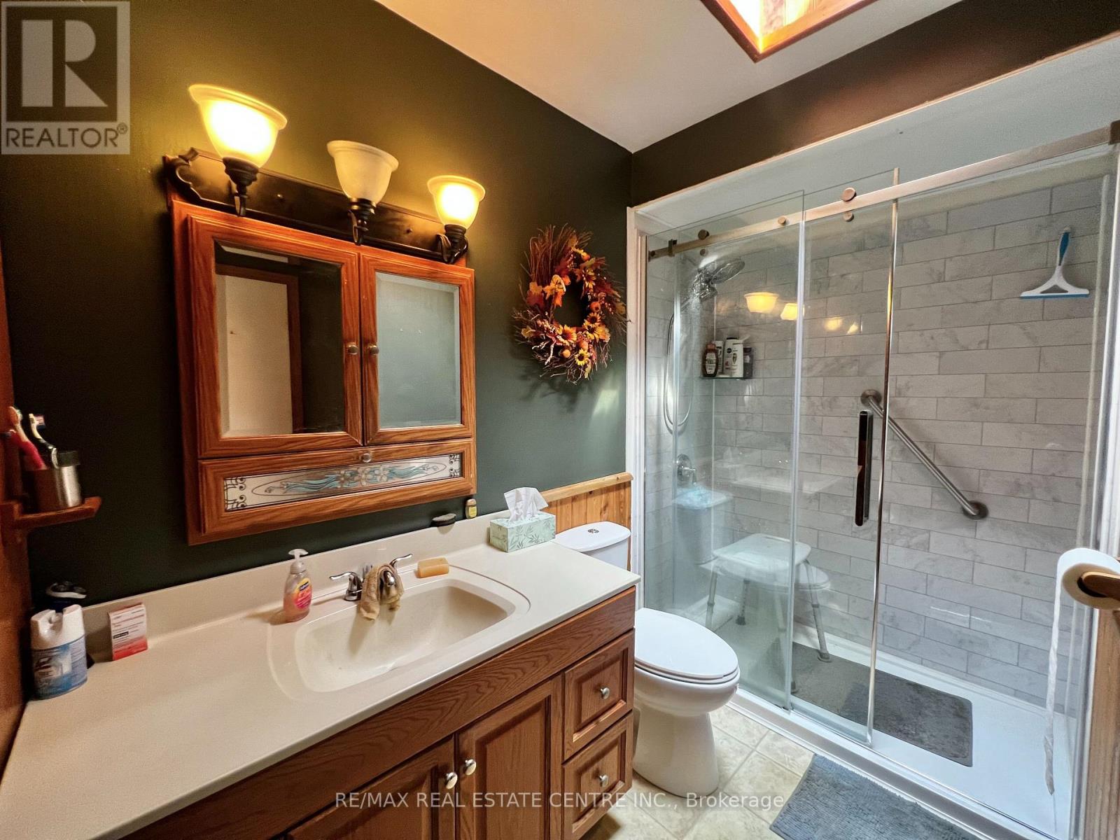 330 Simon Street, Shelburne, Ontario  L9V 2Y5 - Photo 19 - X12286764