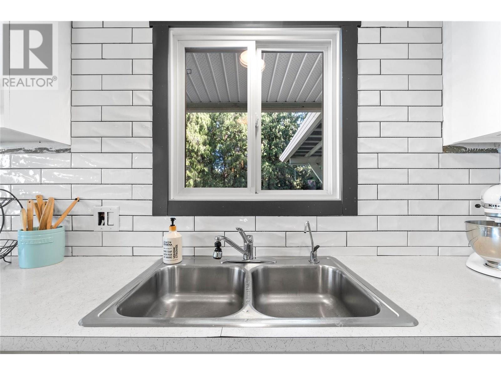 Property at 2829 Caen Road image 1