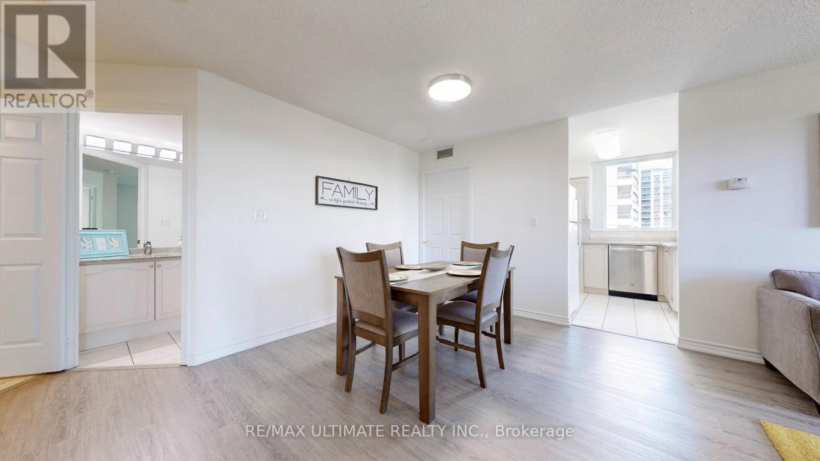 905 - 18 Spring Garden Avenue, Toronto, Ontario  M2N 7M2 - Photo 9 - C12307736
