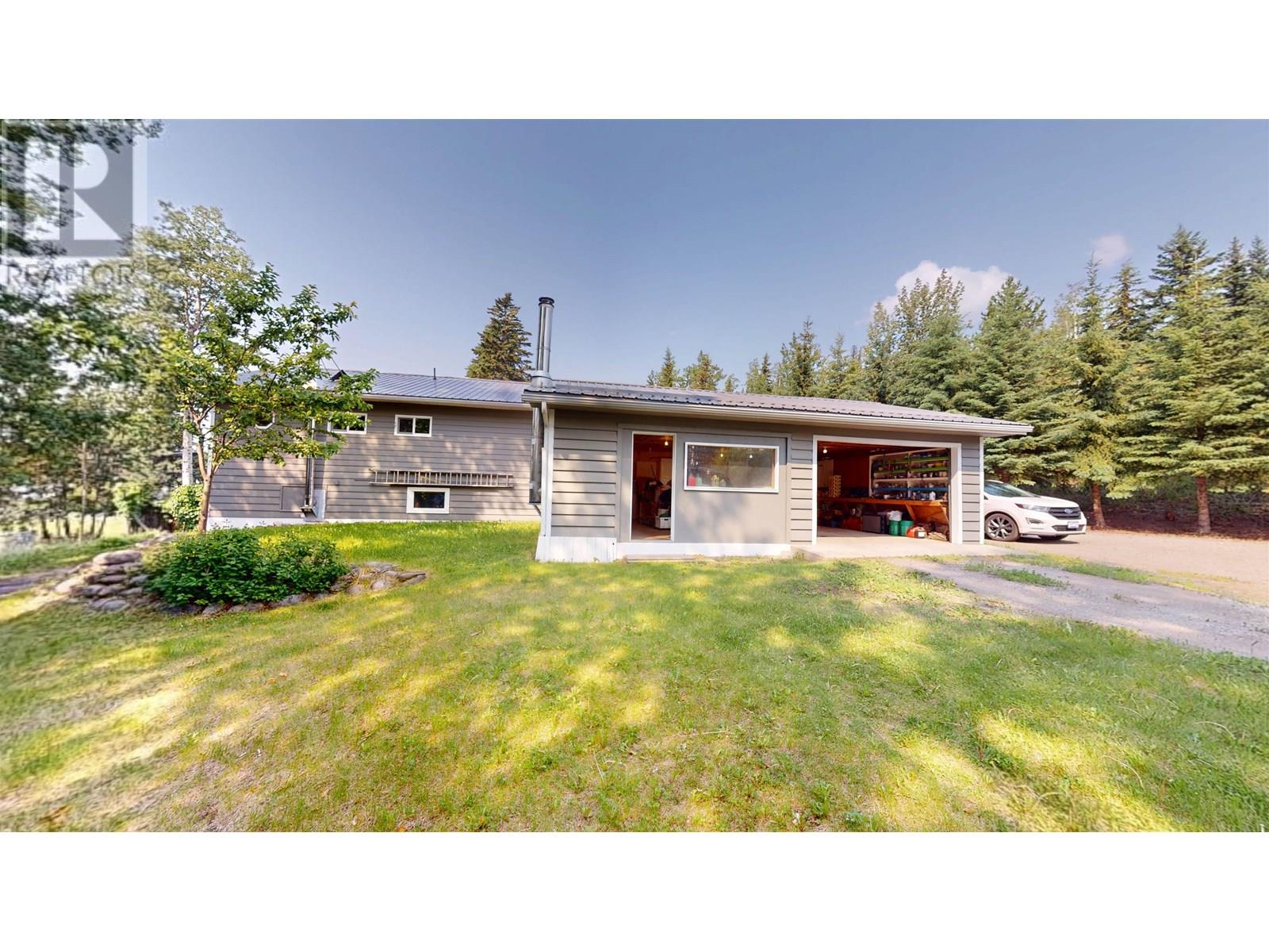 10719 Dr Greene Street, Hudsons Hope, British Columbia  V0C 1V0 - Photo 35 - R3016245