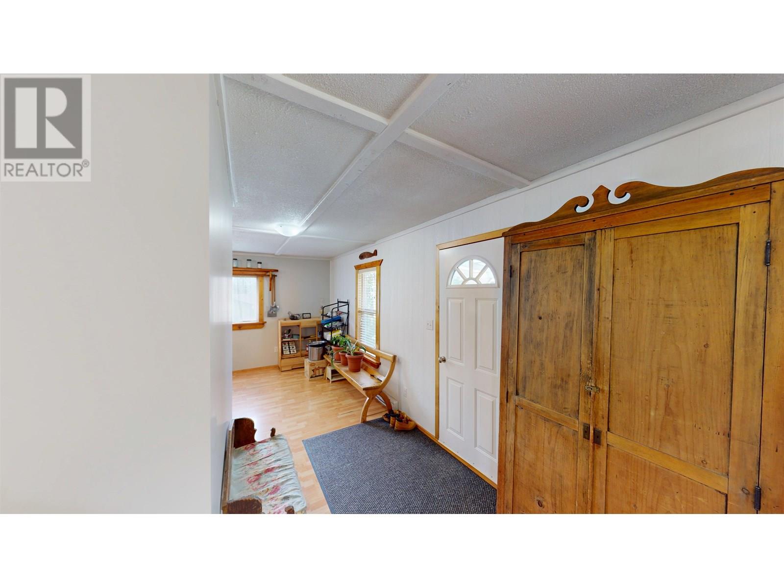 10719 Dr Greene Street, Hudsons Hope, British Columbia  V0C 1V0 - Photo 16 - R3016245