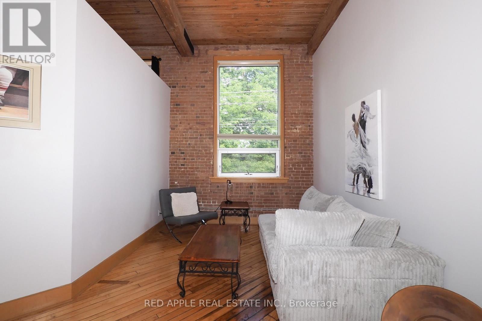 121 - 26 Ontario Street, Guelph, Ontario  N1E 7K1 - Photo 12 - X12308809