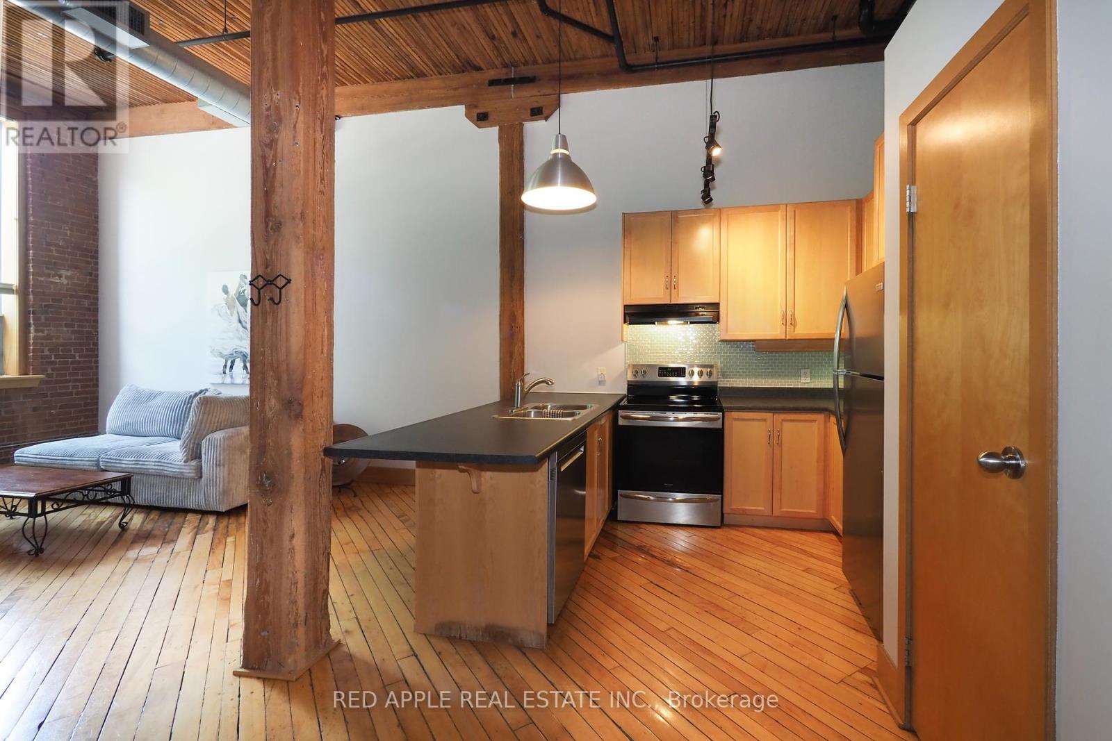 121 - 26 Ontario Street, Guelph, Ontario  N1E 7K1 - Photo 17 - X12308809