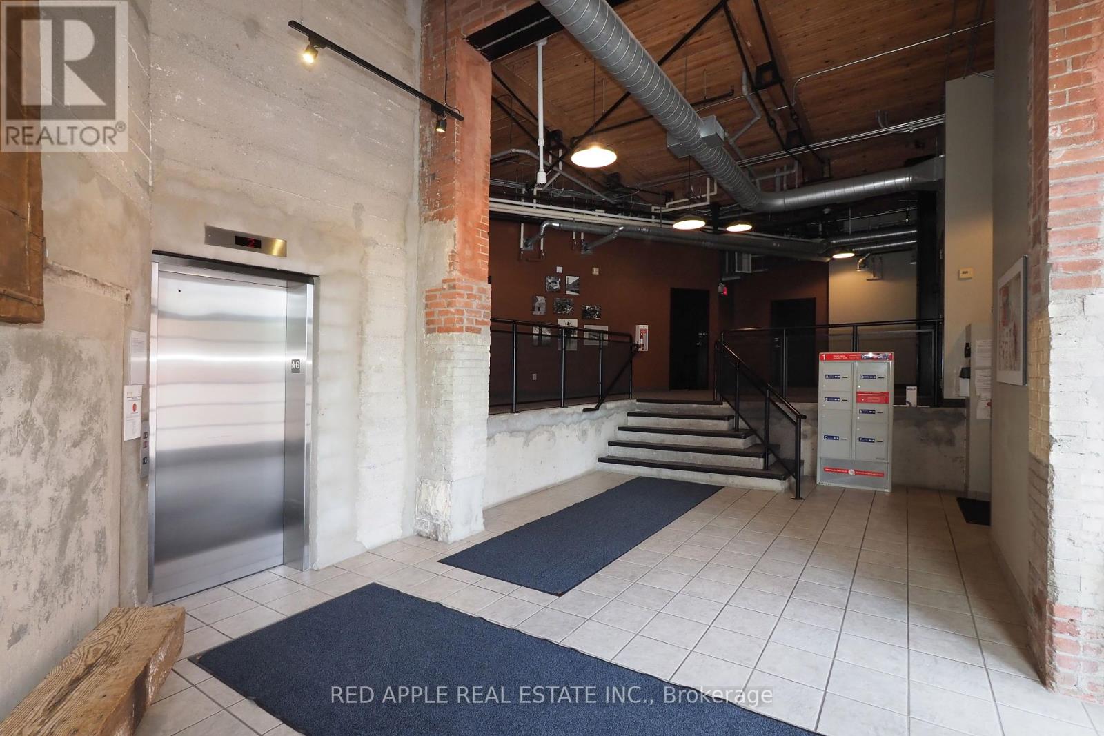 Property at 121 - 26 ONTARIO STREET image 5
