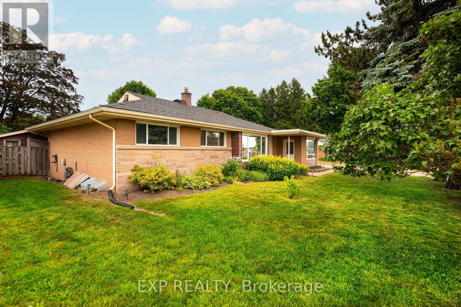 Property at 1 BANTING DRIVE image 1