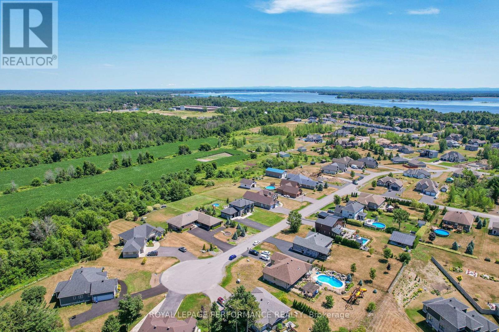 19 George Patrick Drive, South Stormont, Ontario  K0C 1P0 - Photo 50 - X12308870