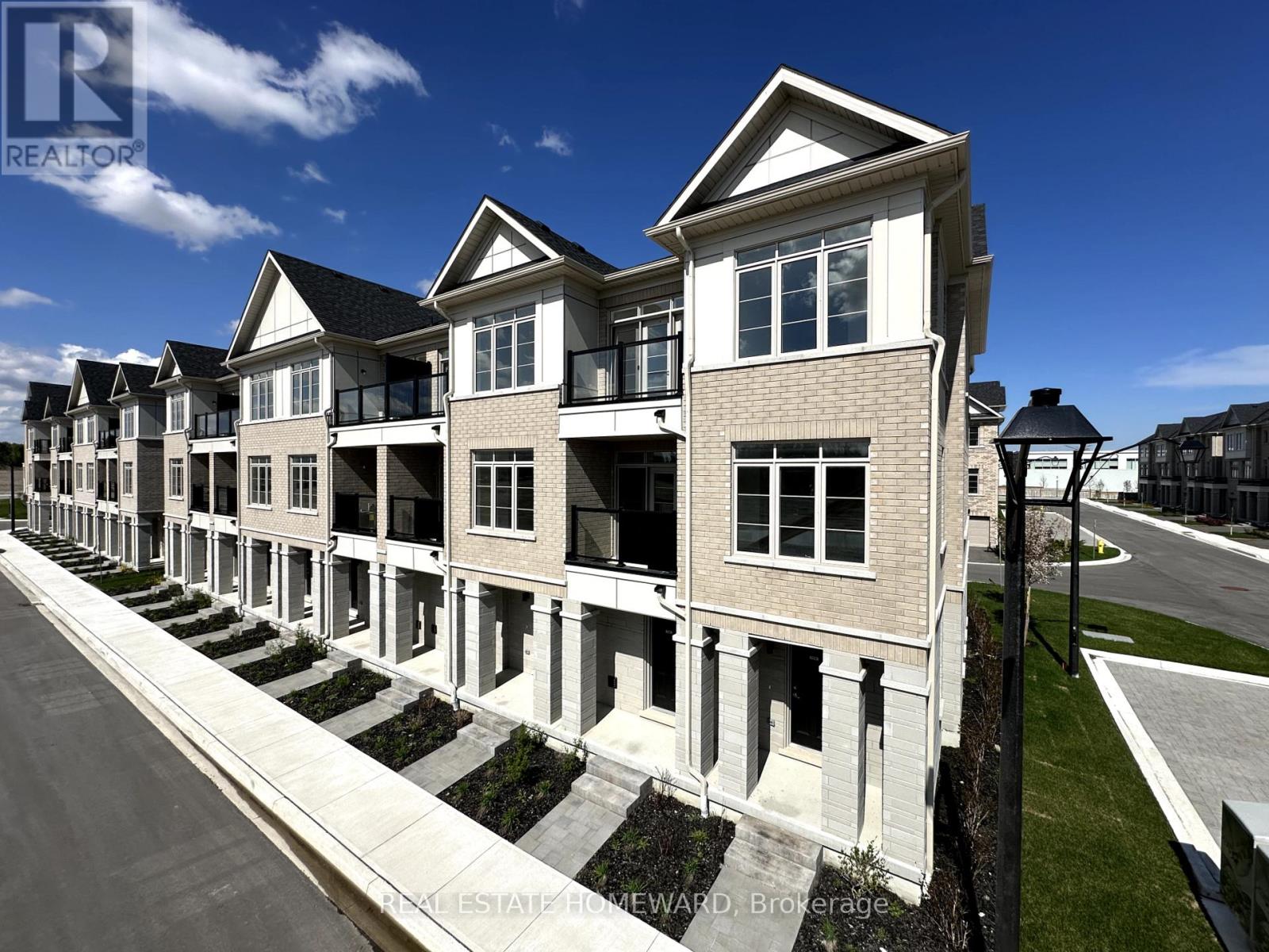 Property at 801 - 1655 PALMERS SAWMILL ROAD image 1