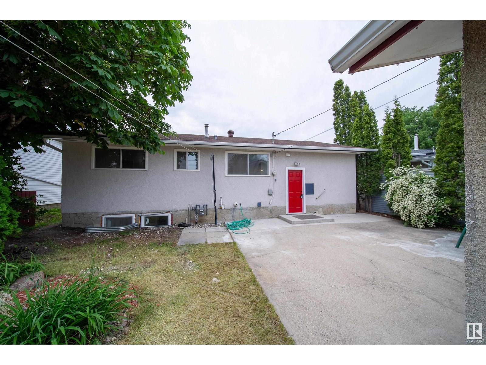 Property at 6708 132 AV NW image 5