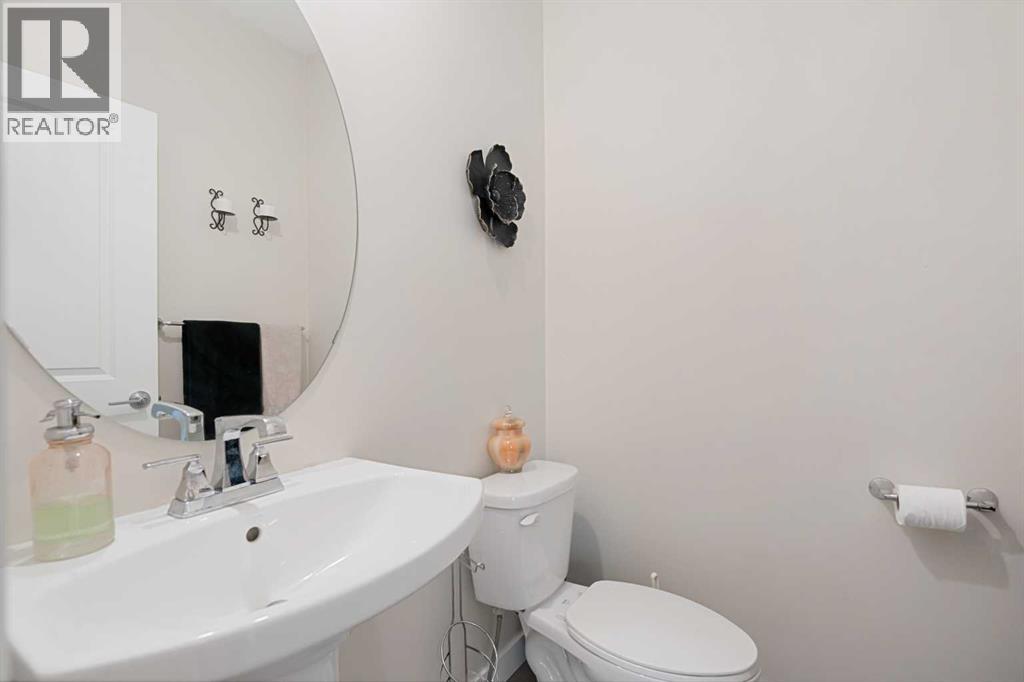 388 Bayview Way Sw, Airdrie, Alberta  T4B 4H5 - Photo 12 - A2241543