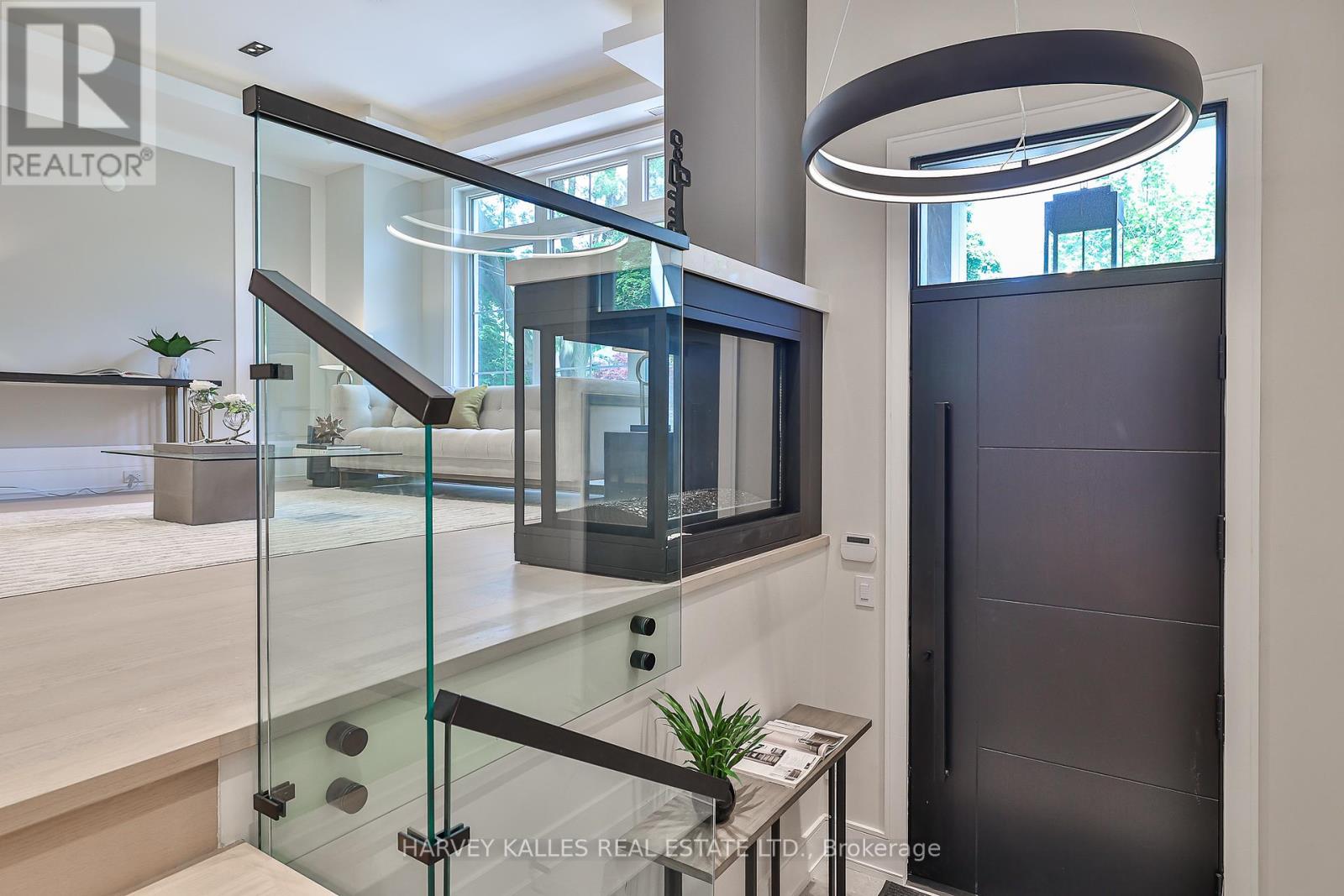 Property at 105 DONLEA DRIVE image 2