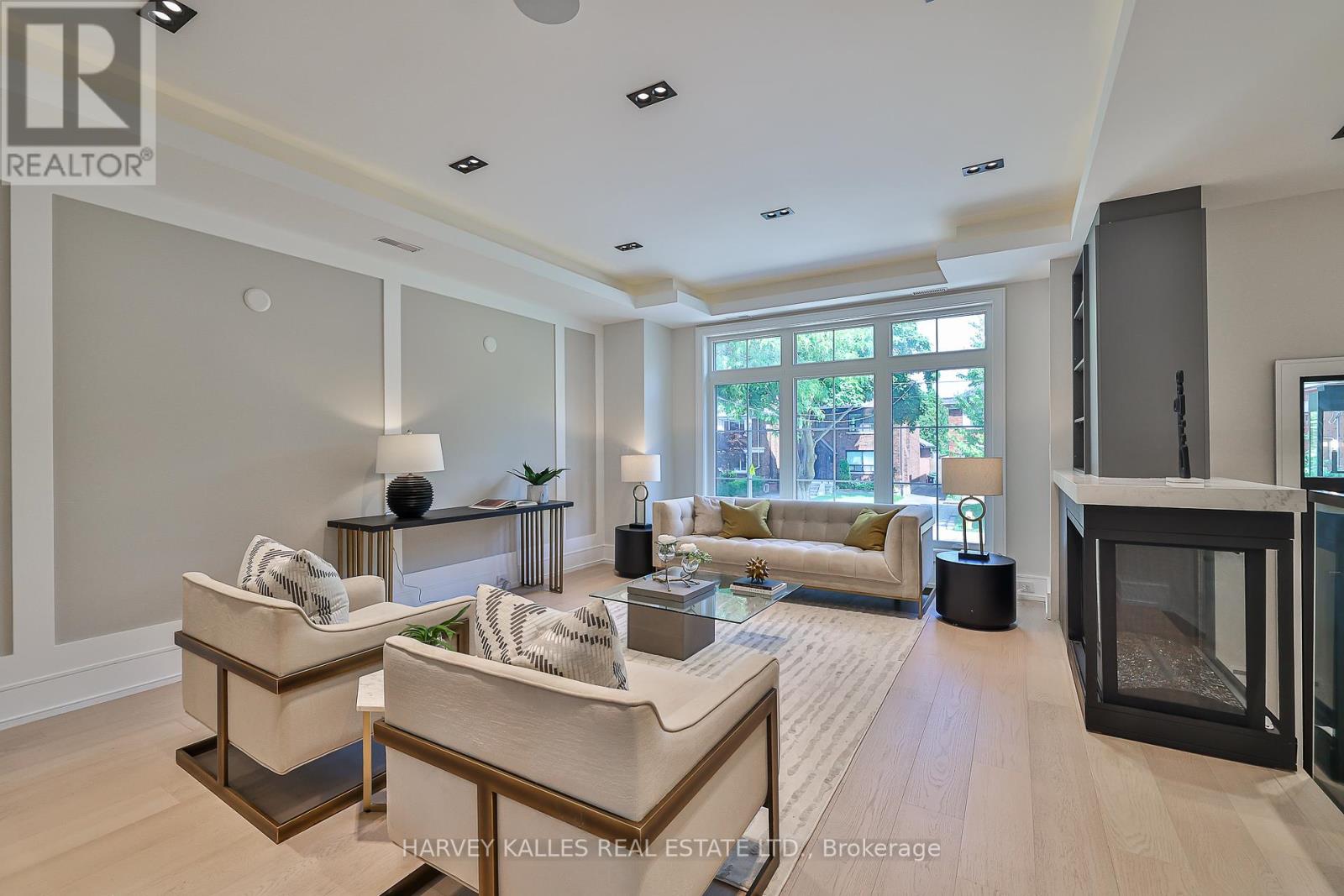Property at 105 DONLEA DRIVE image 4