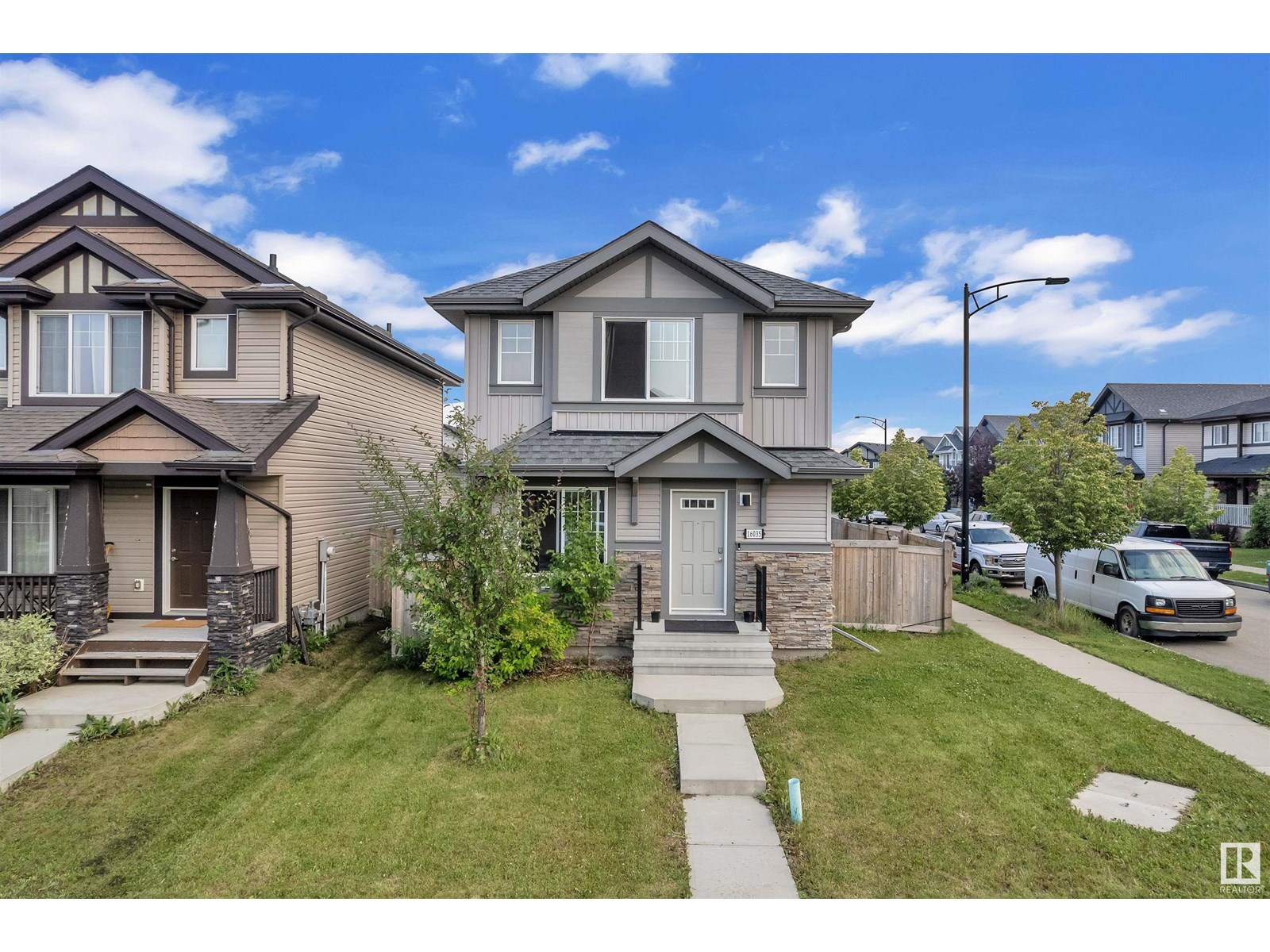 Property at 16035 12 AV SW image 2